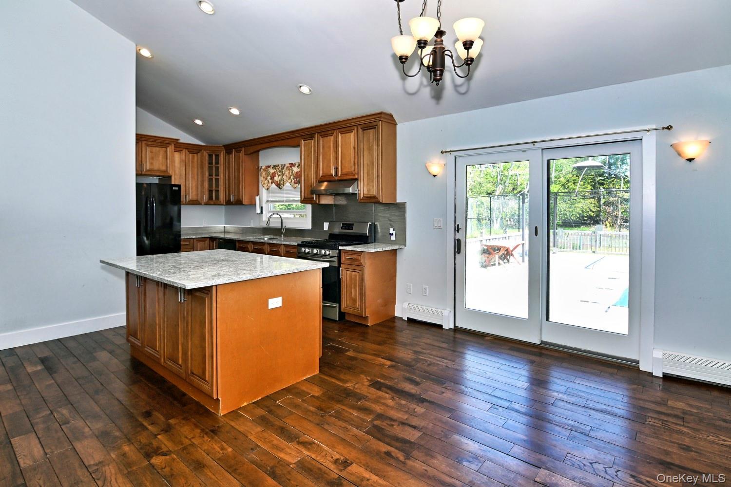 21 Sunset Avenue Property Photo 5