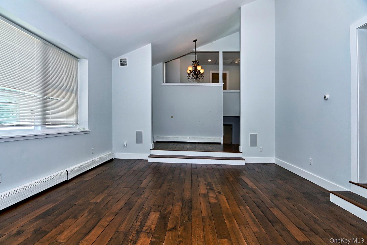 21 Sunset Avenue Property Photo 6