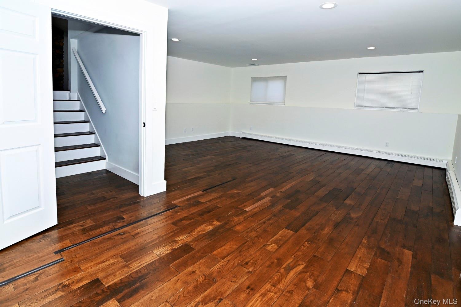 21 Sunset Avenue Property Photo 7