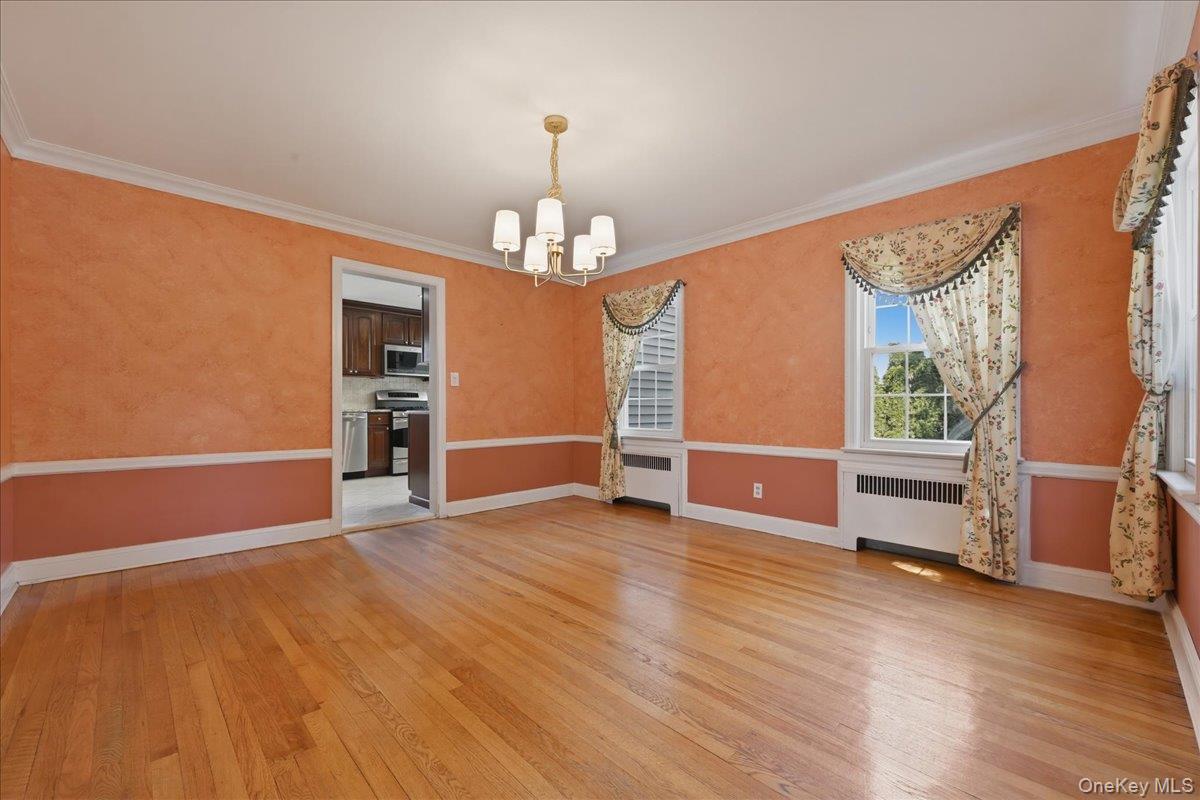 225 Crocus Avenue Property Photo 8