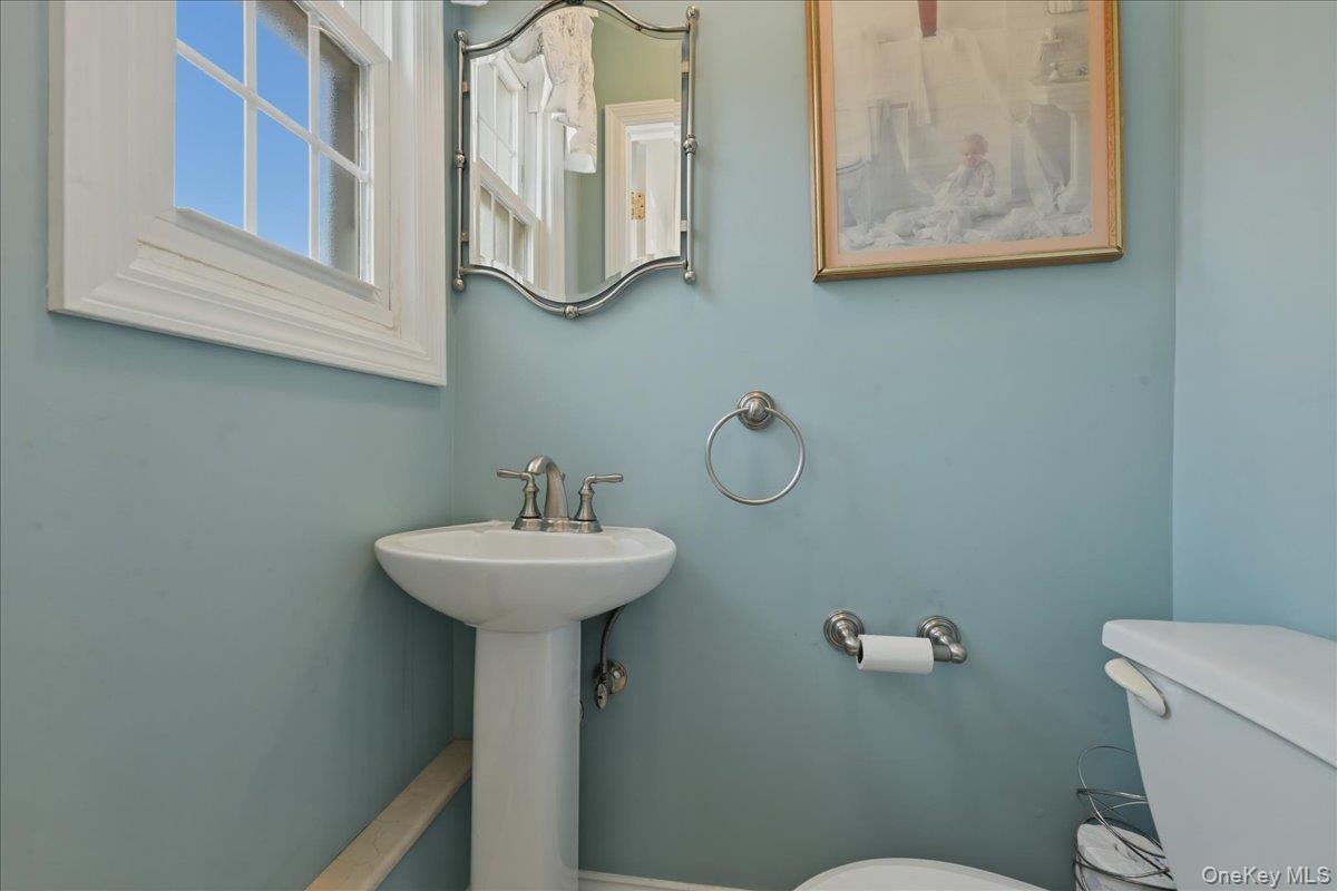 225 Crocus Avenue Property Photo 17