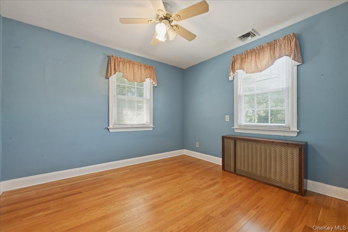 225 Crocus Avenue Property Photo 20