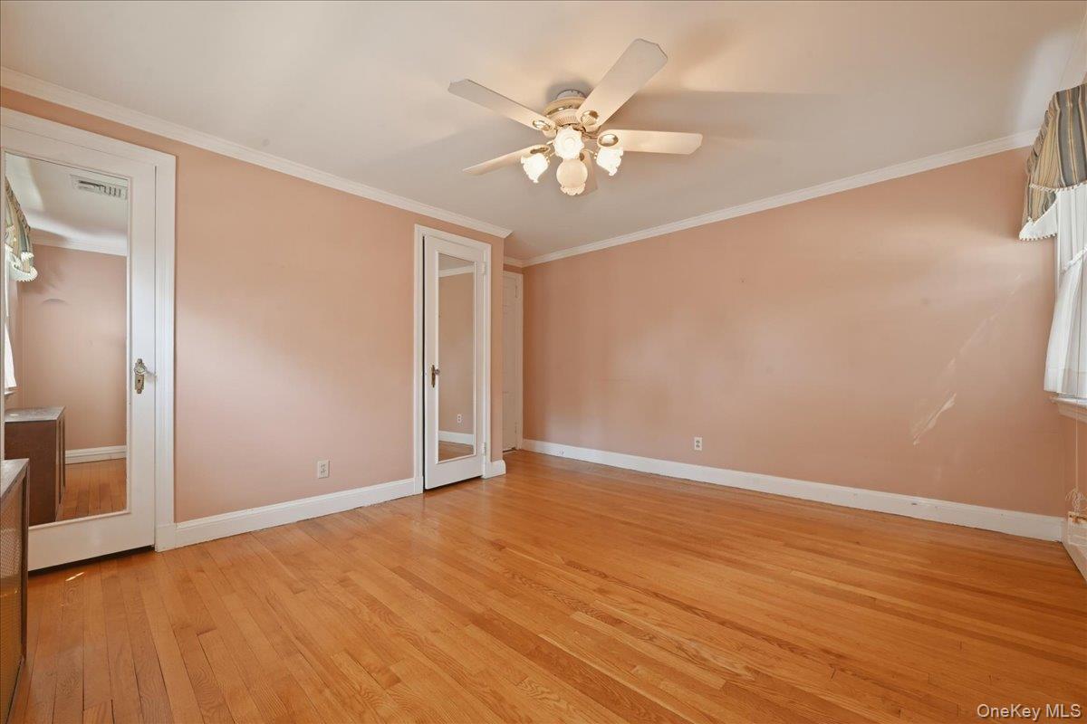 225 Crocus Avenue Property Photo 23
