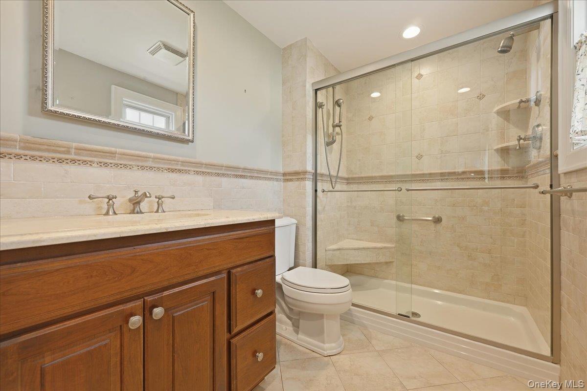 225 Crocus Avenue Property Photo 26