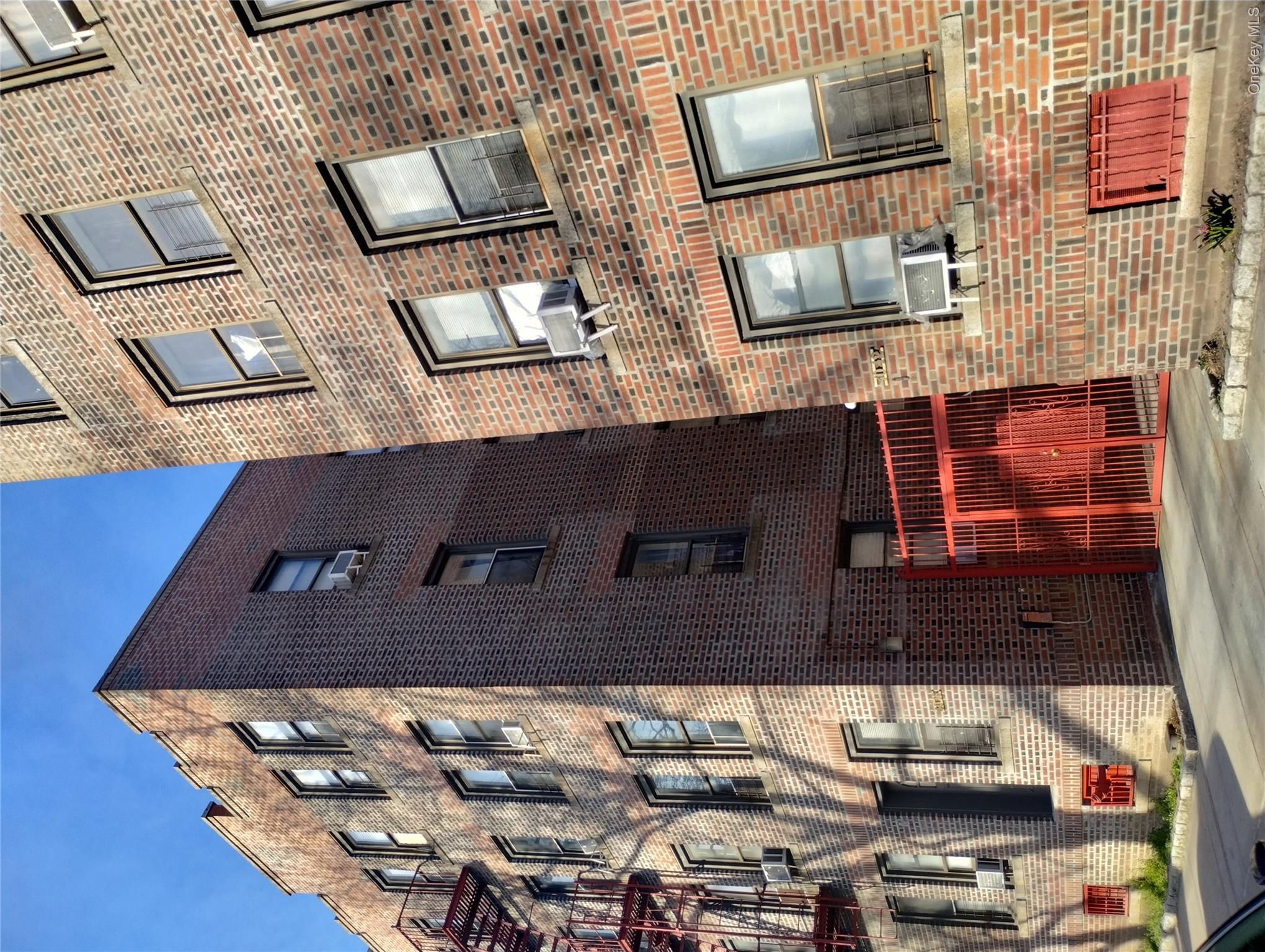 1003150 Property Photo 1