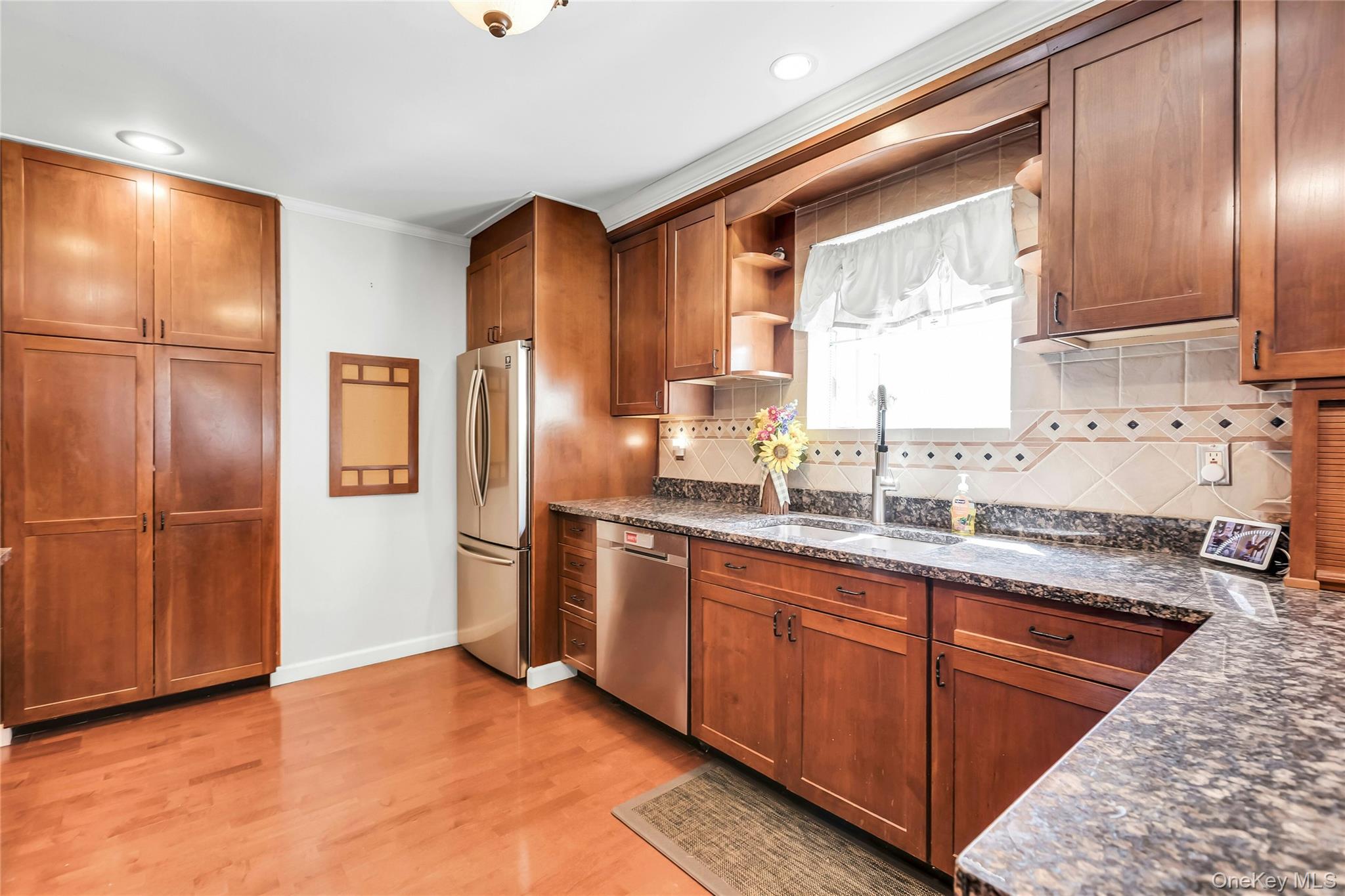 36 Richard Avenue Property Photo 11