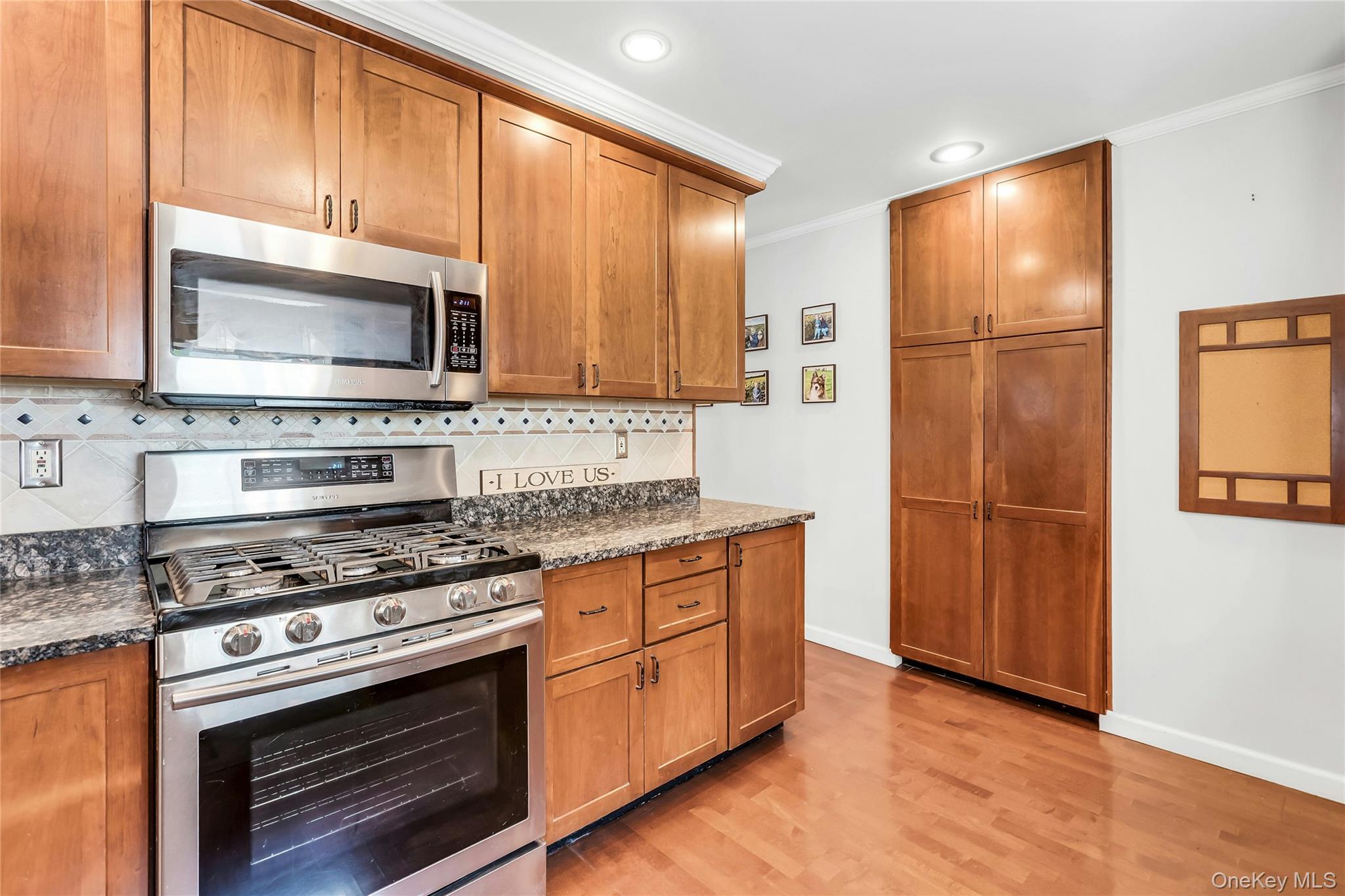 36 Richard Avenue Property Photo 12