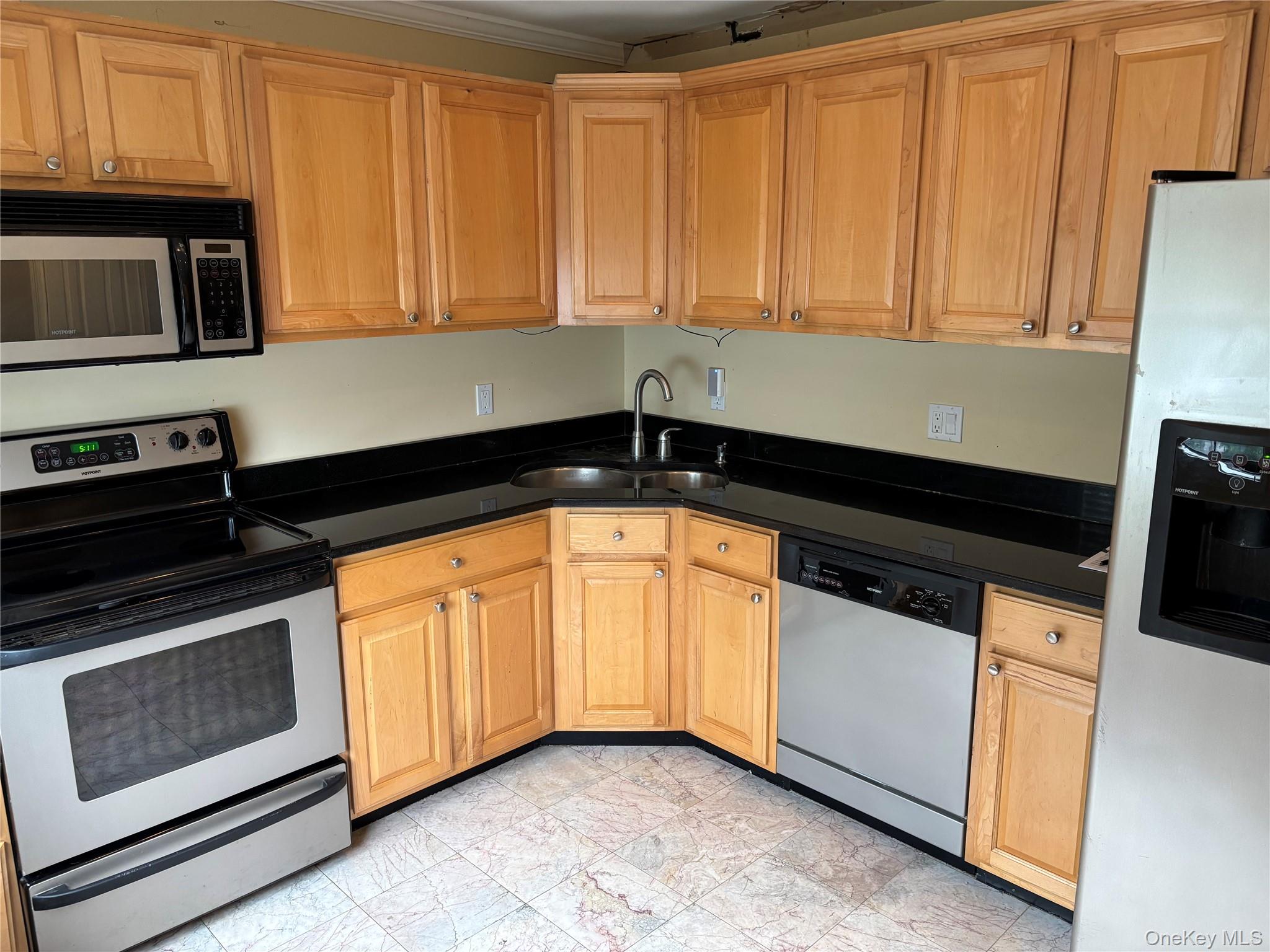5202 Chelsea Cove Property Photo 8