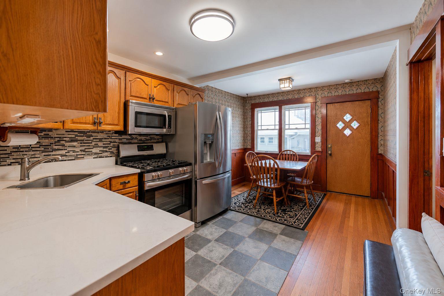 26209 E Williston Avenue Property Photo 10