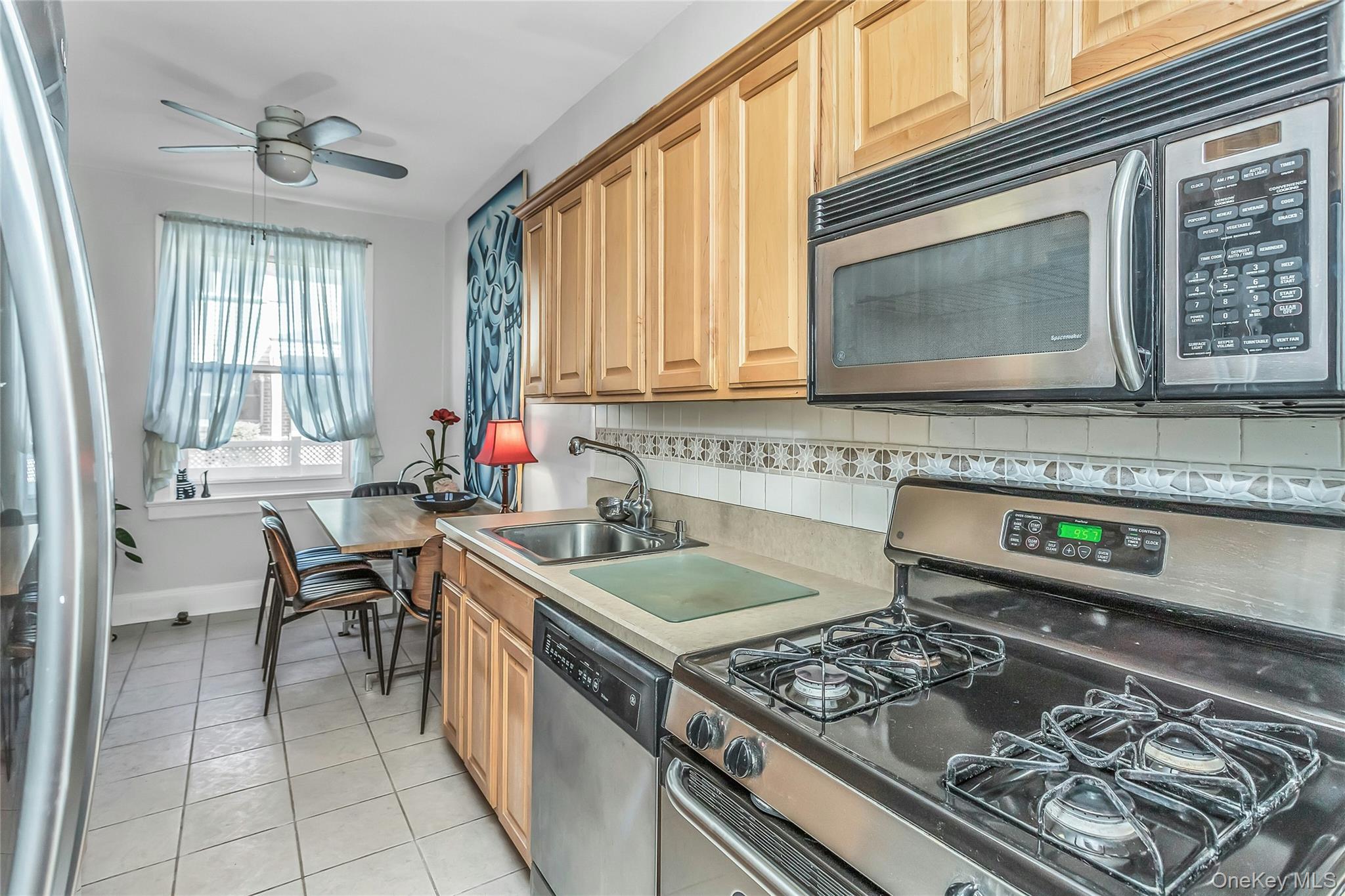 185 Atlantic Avenue A3 Property Photo 8