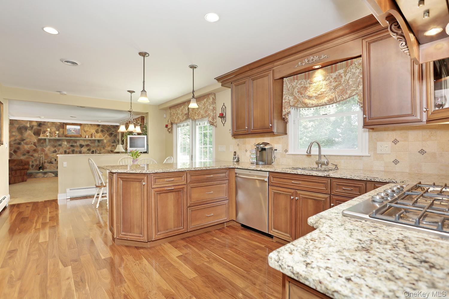 4 Plum Court Property Photo 15