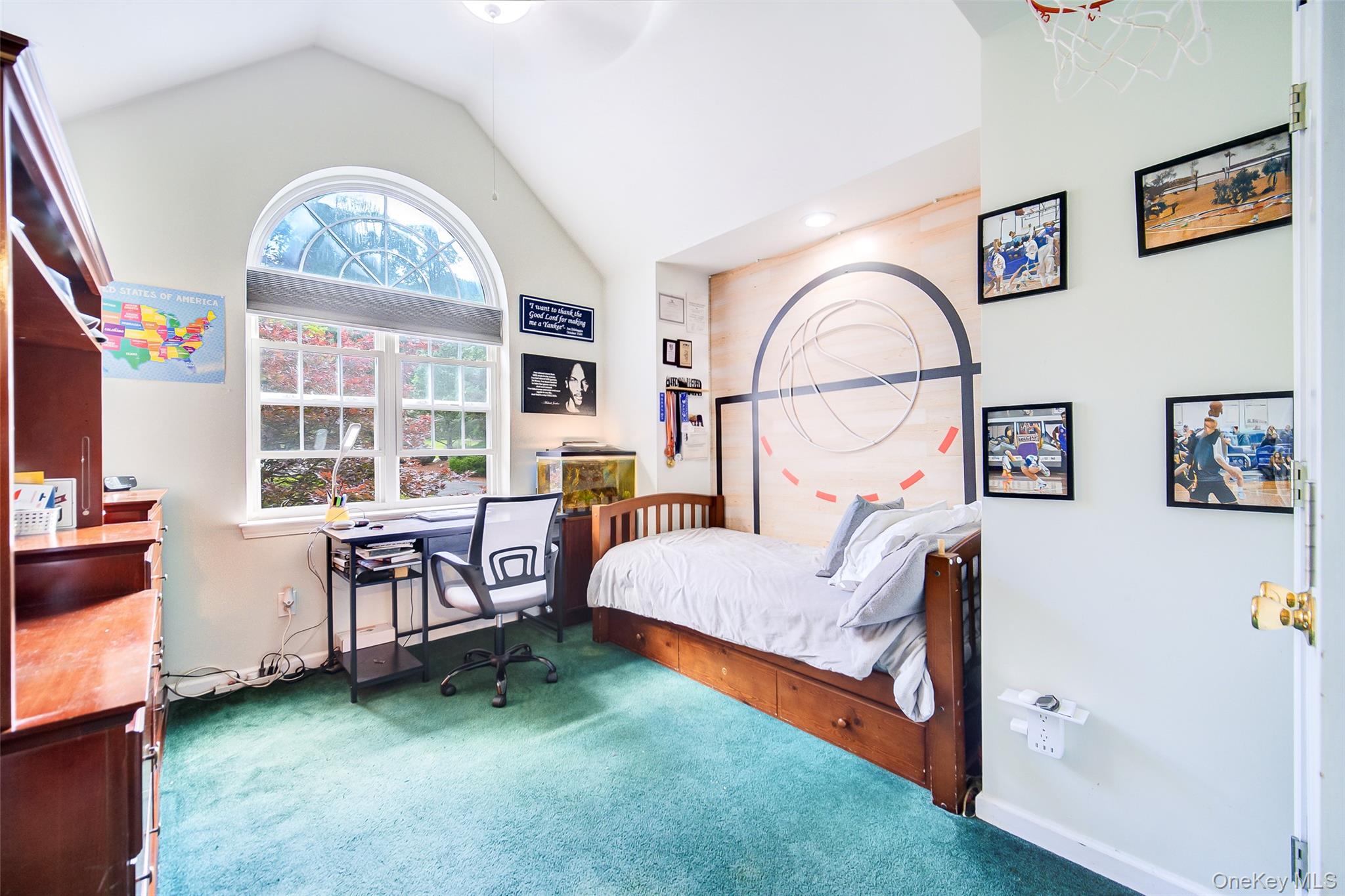18 Windmill Court Property Photo 30
