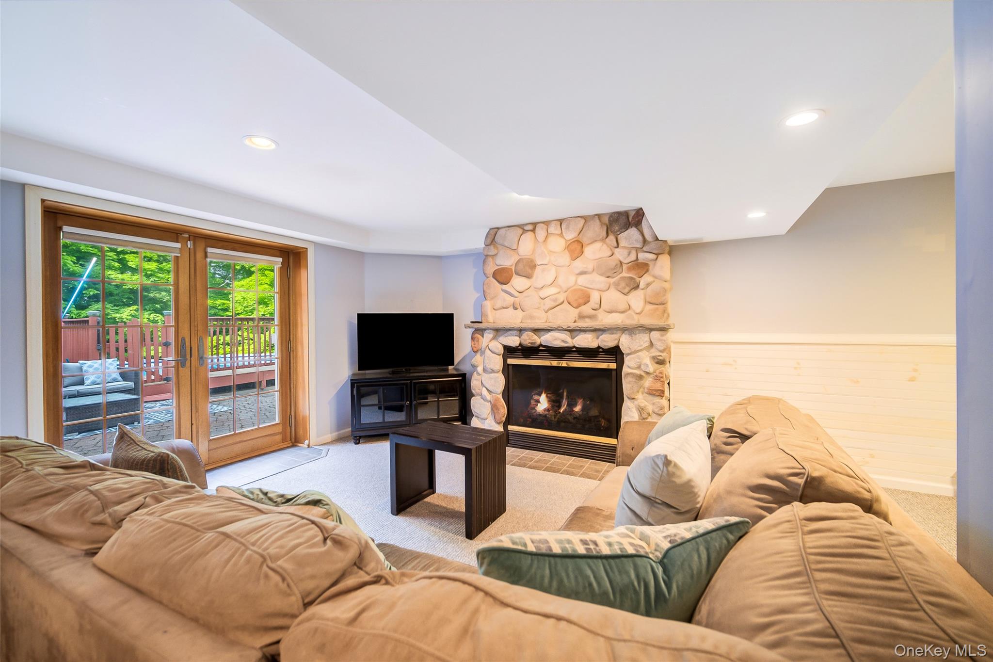 18 Windmill Court Property Photo 37