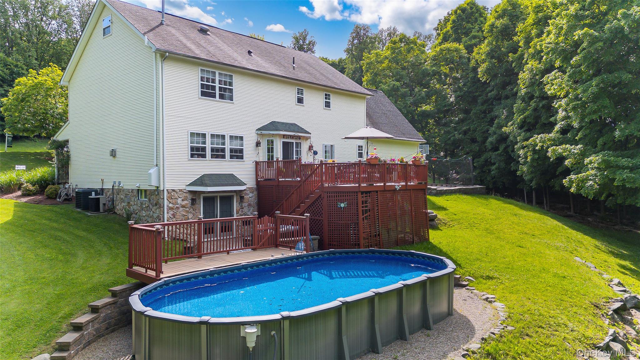 18 Windmill Court Property Photo 44