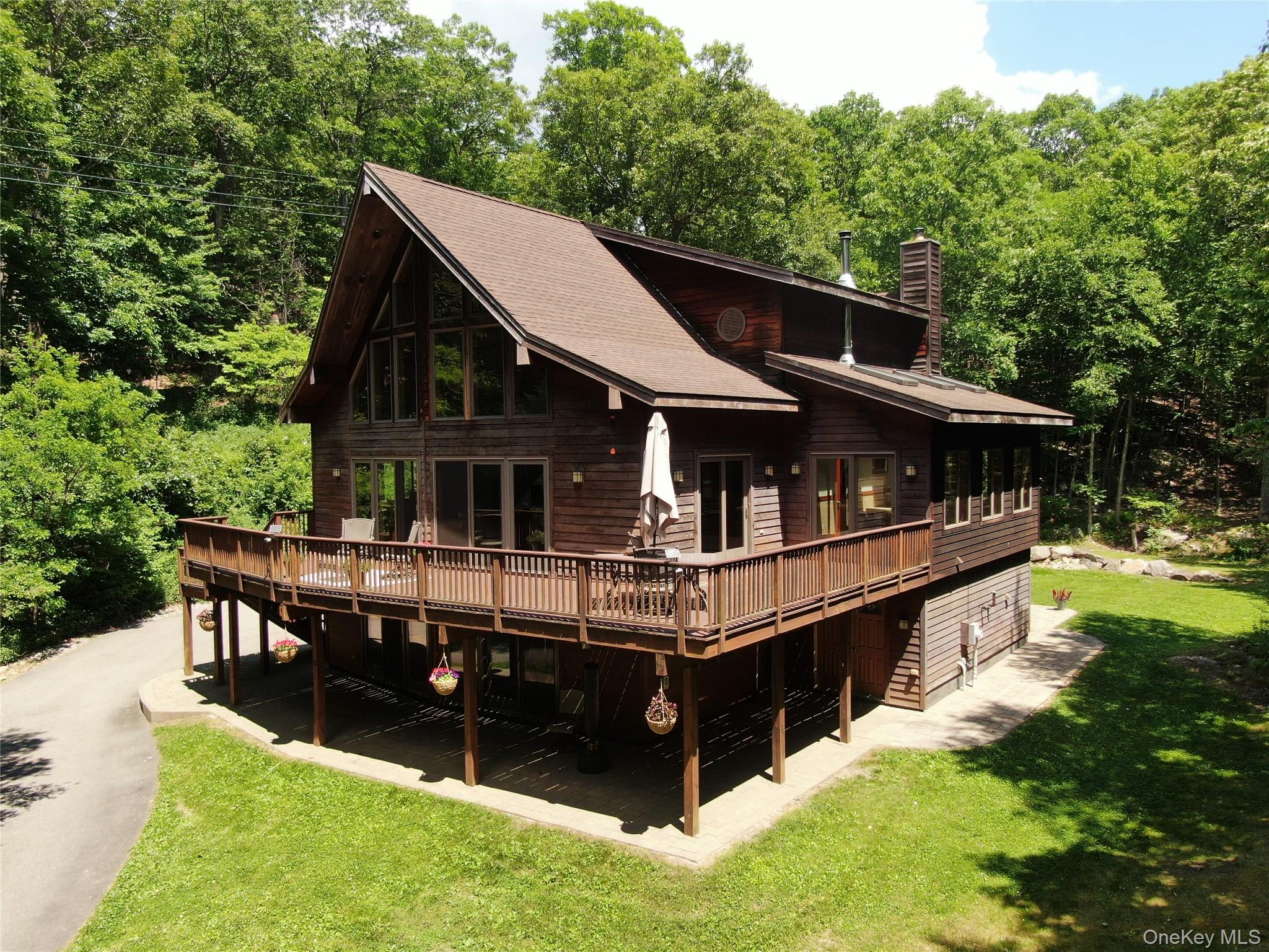 82 Indian Lake Road Property Photo 1