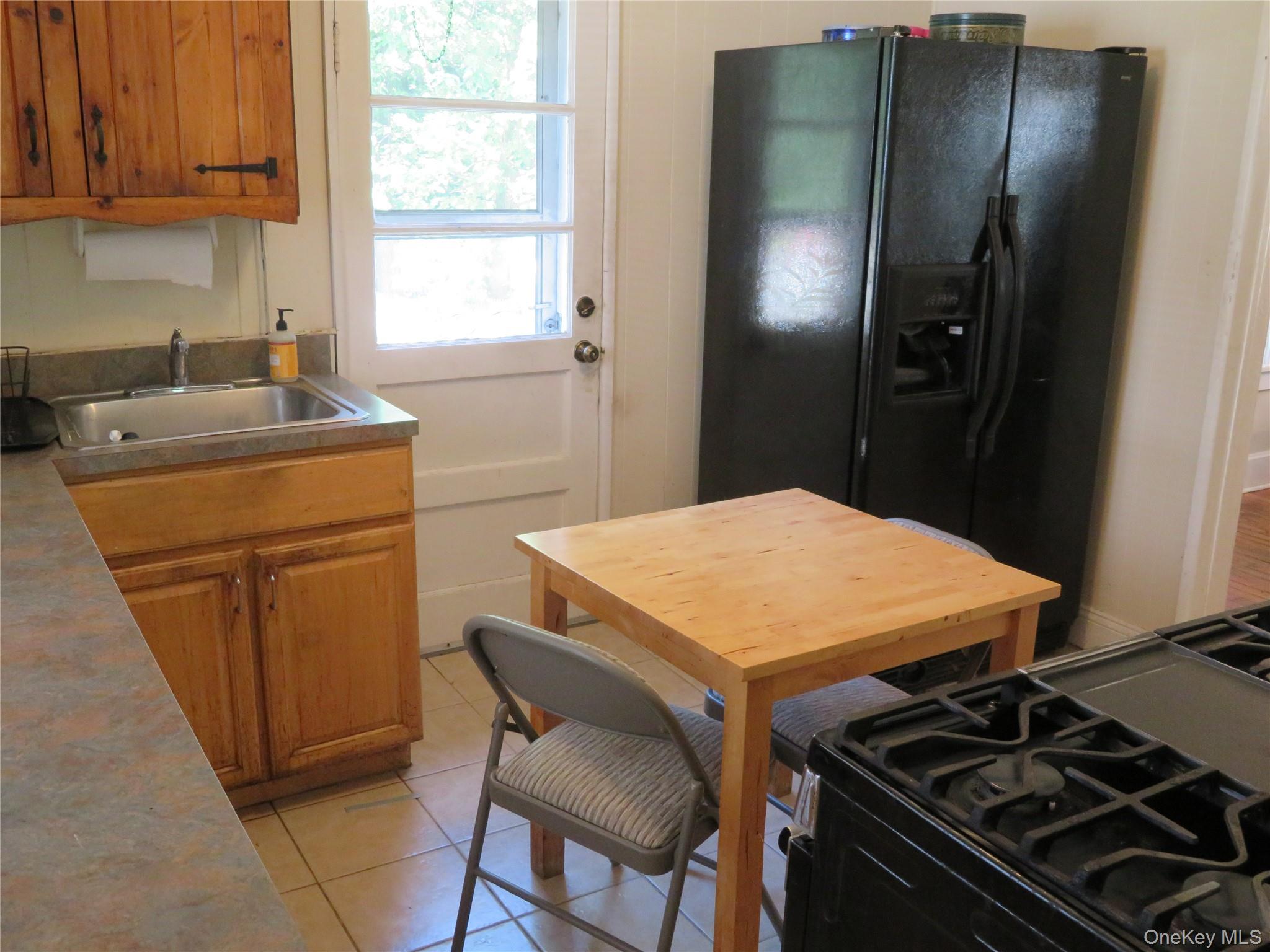 22 State Street Property Photo 6