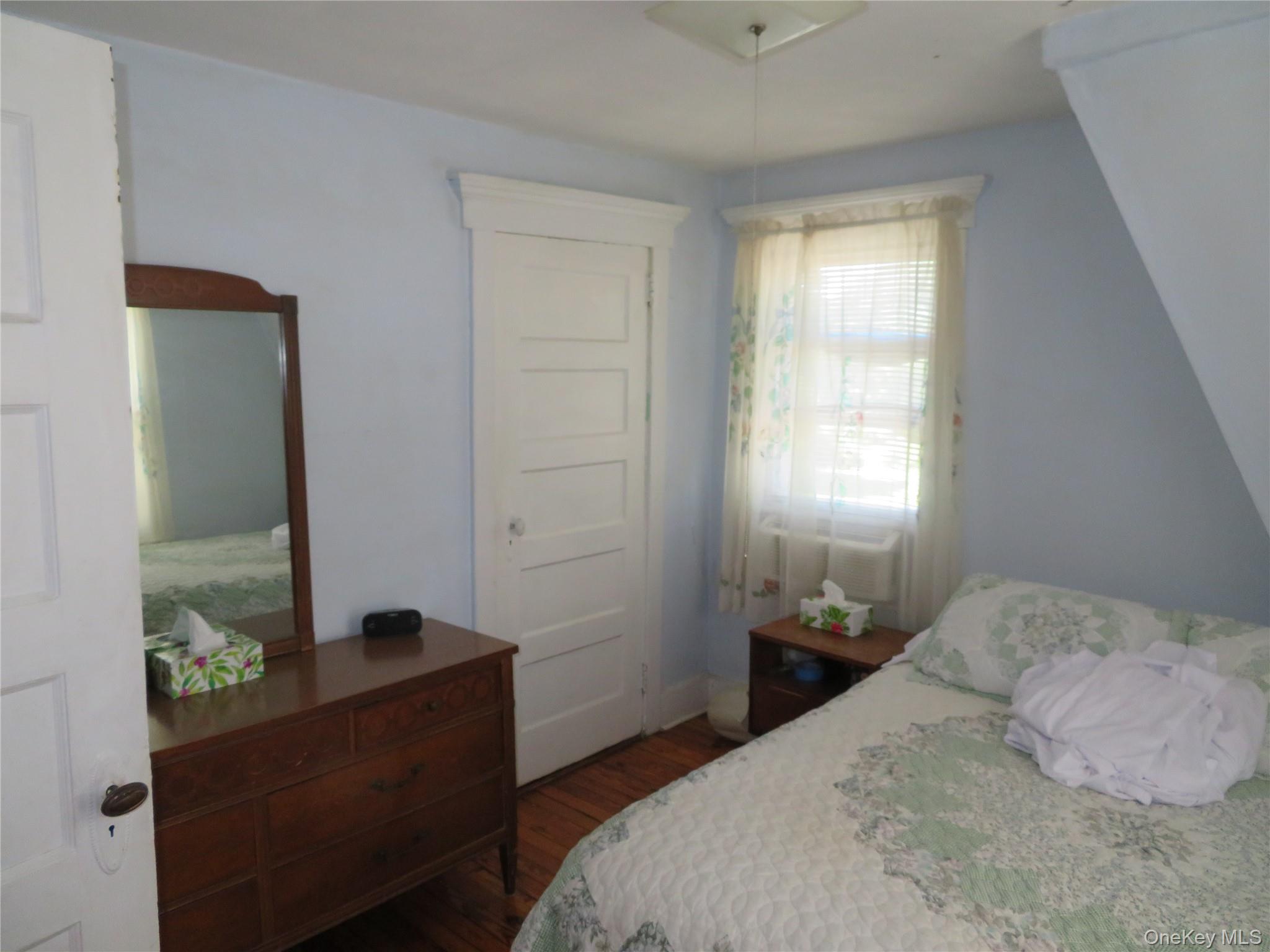 22 State Street Property Photo 15