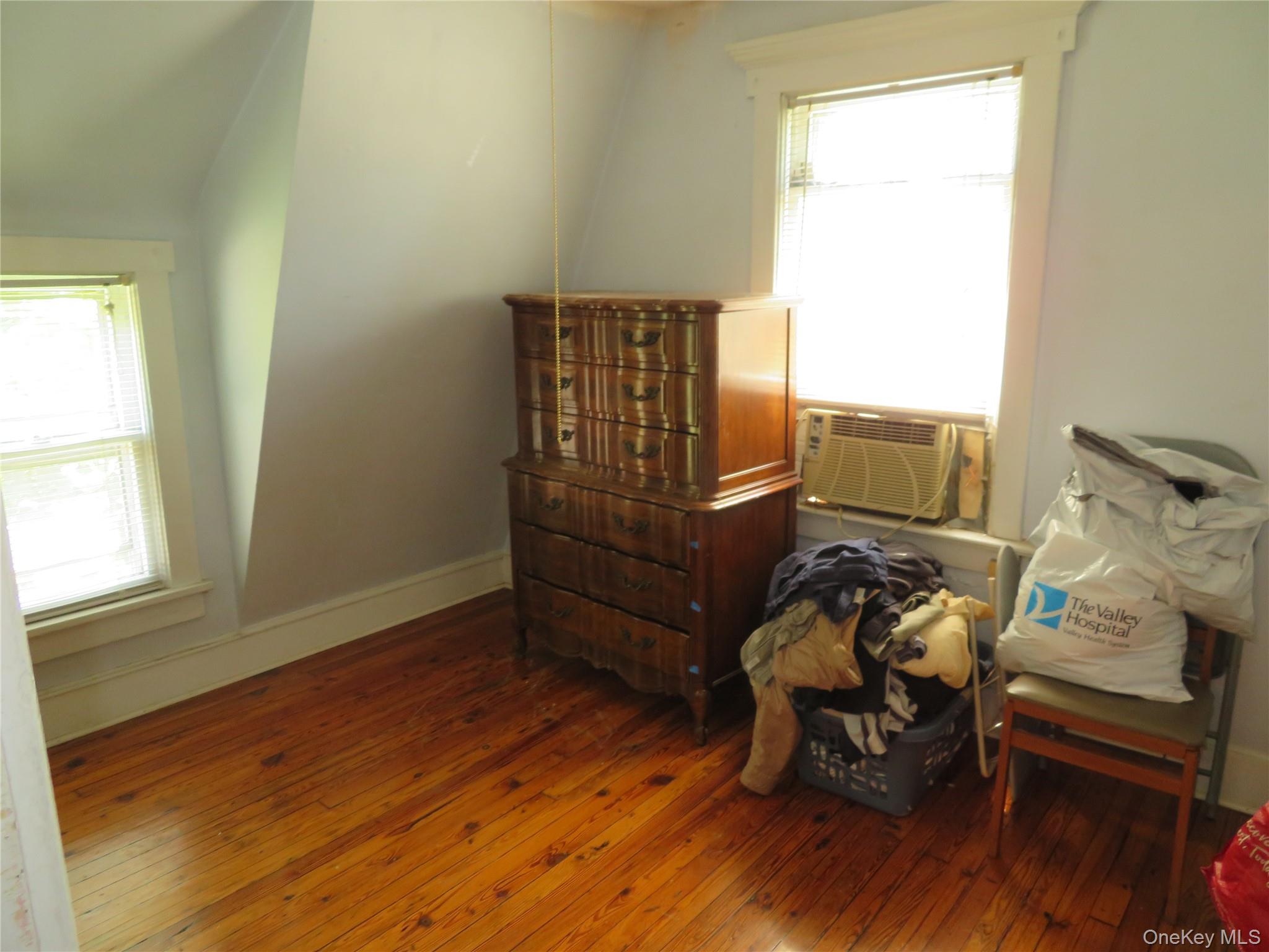 22 State Street Property Photo 19