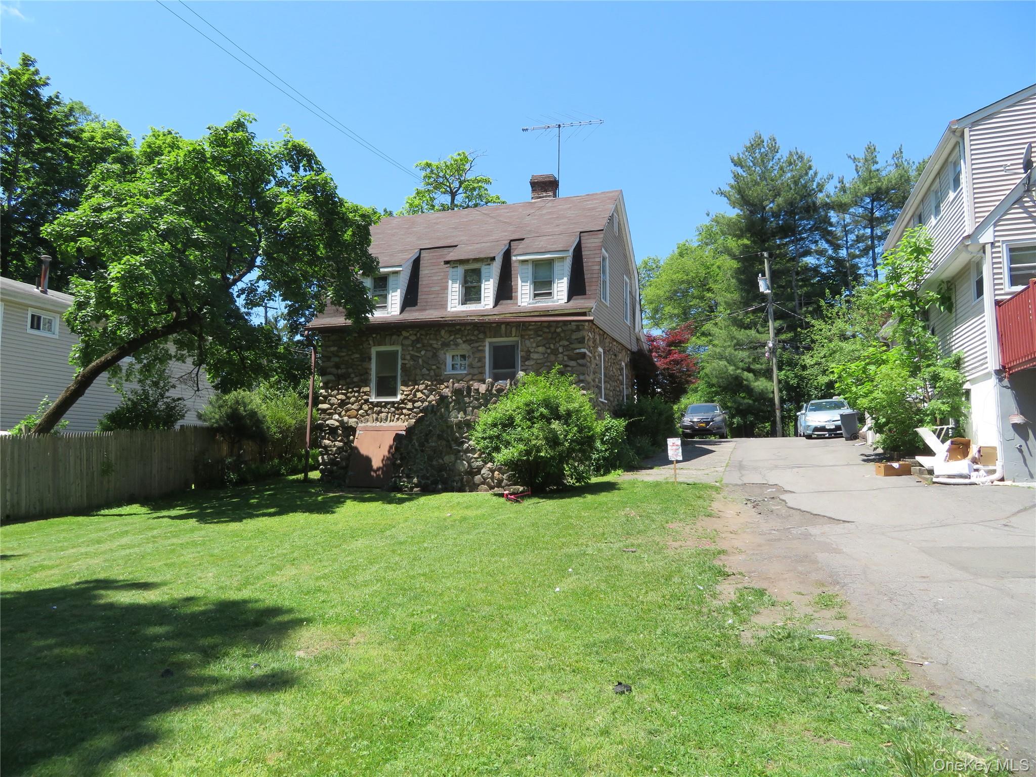 22 State Street Property Photo 31