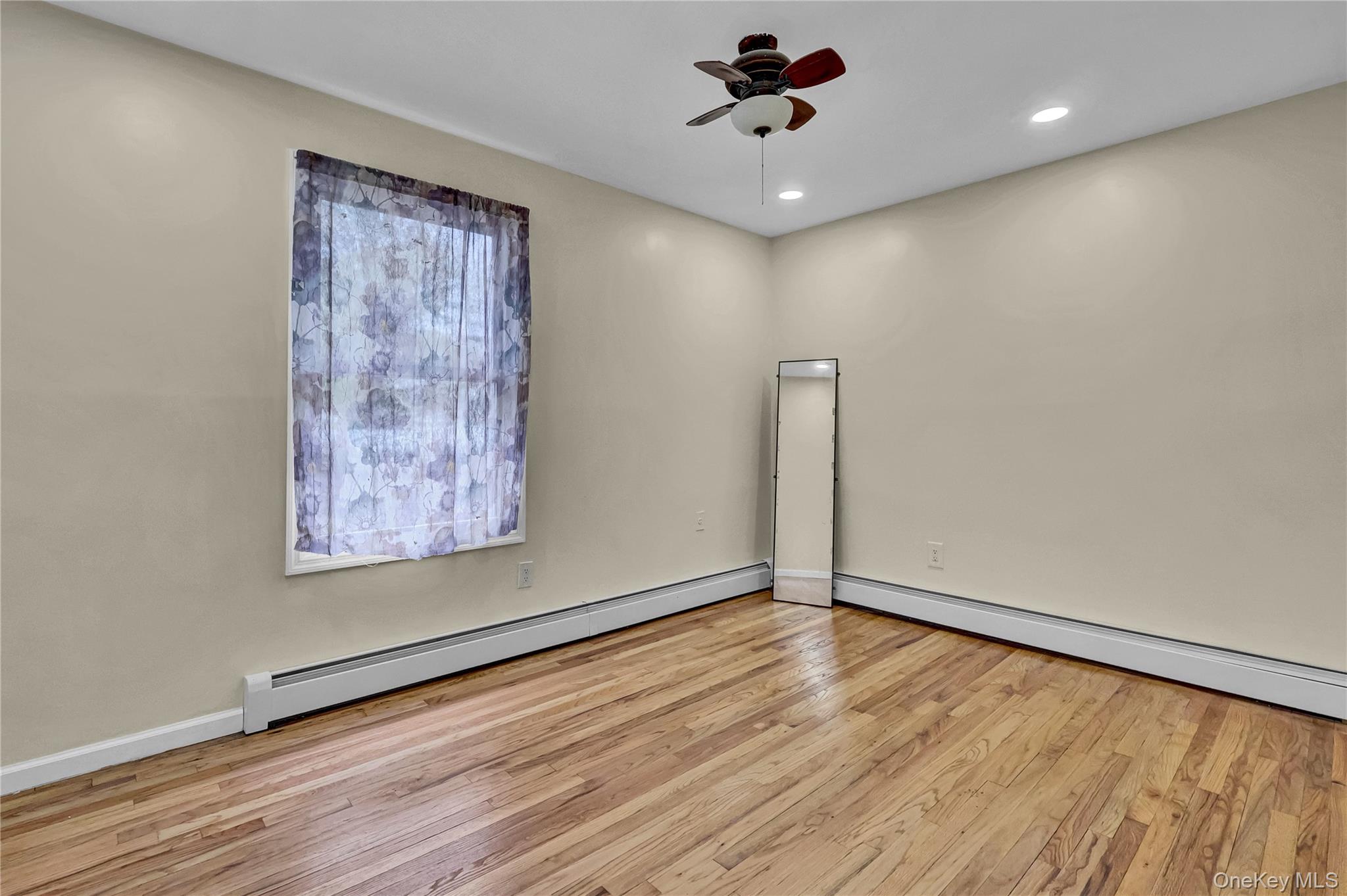 66 Phelps Lane Property Photo 22