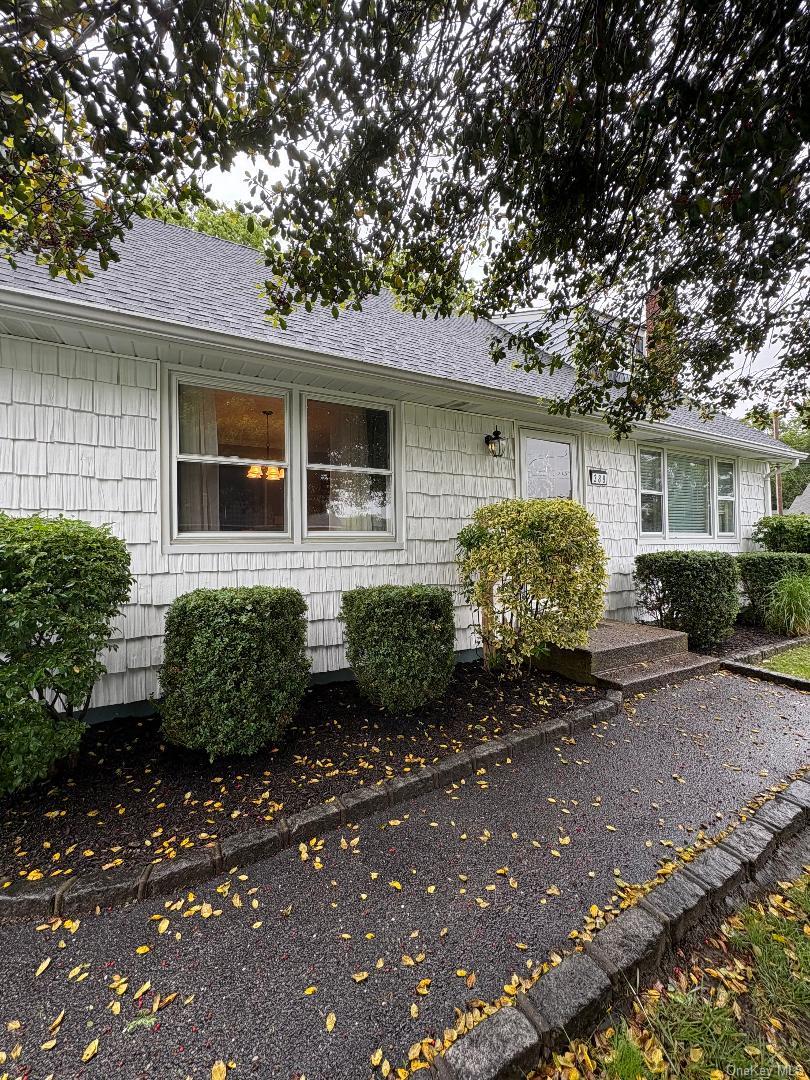 388 1st Avenue Property Photo 2