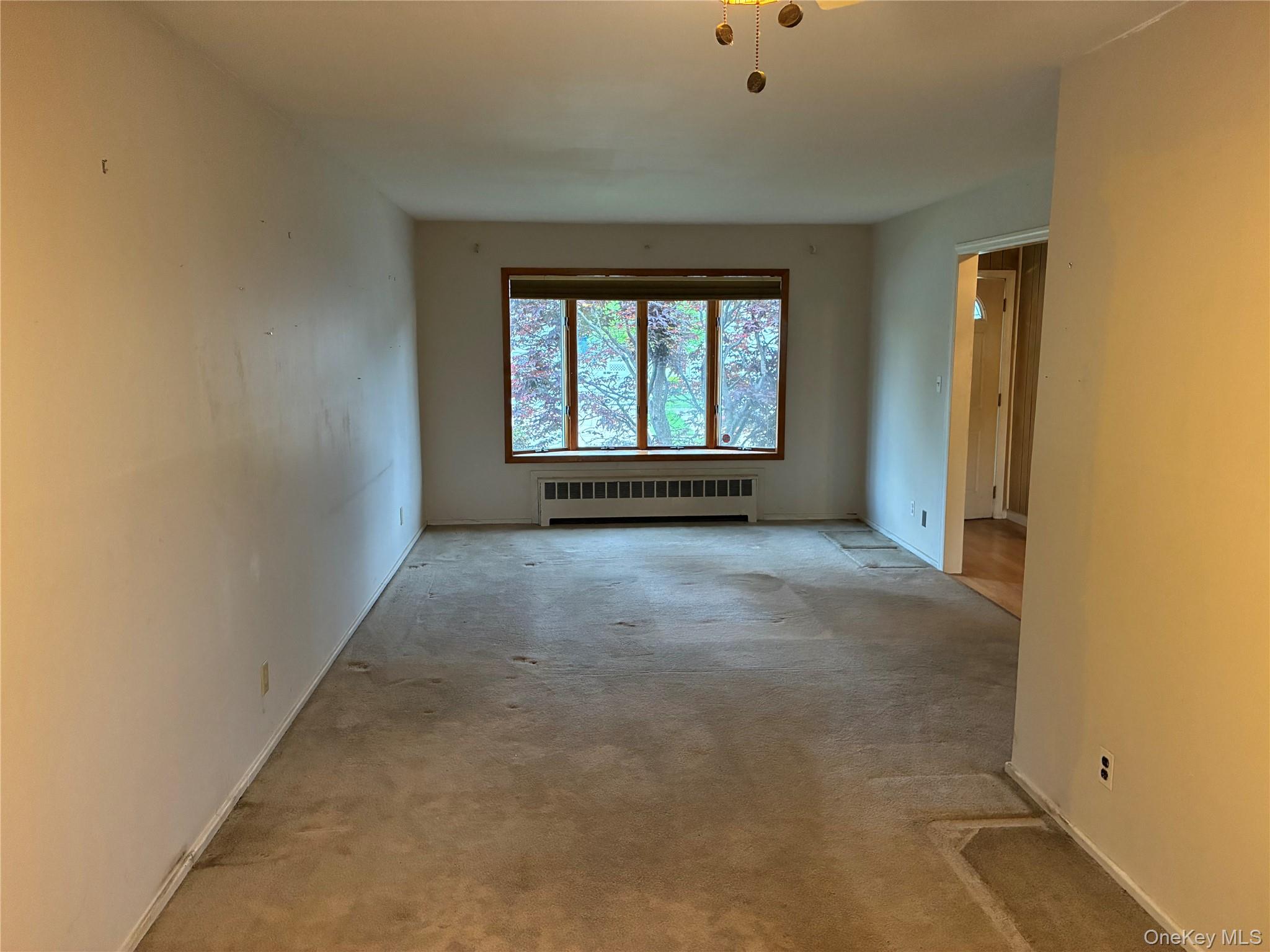 27 Elizabeth Drive Property Photo 7