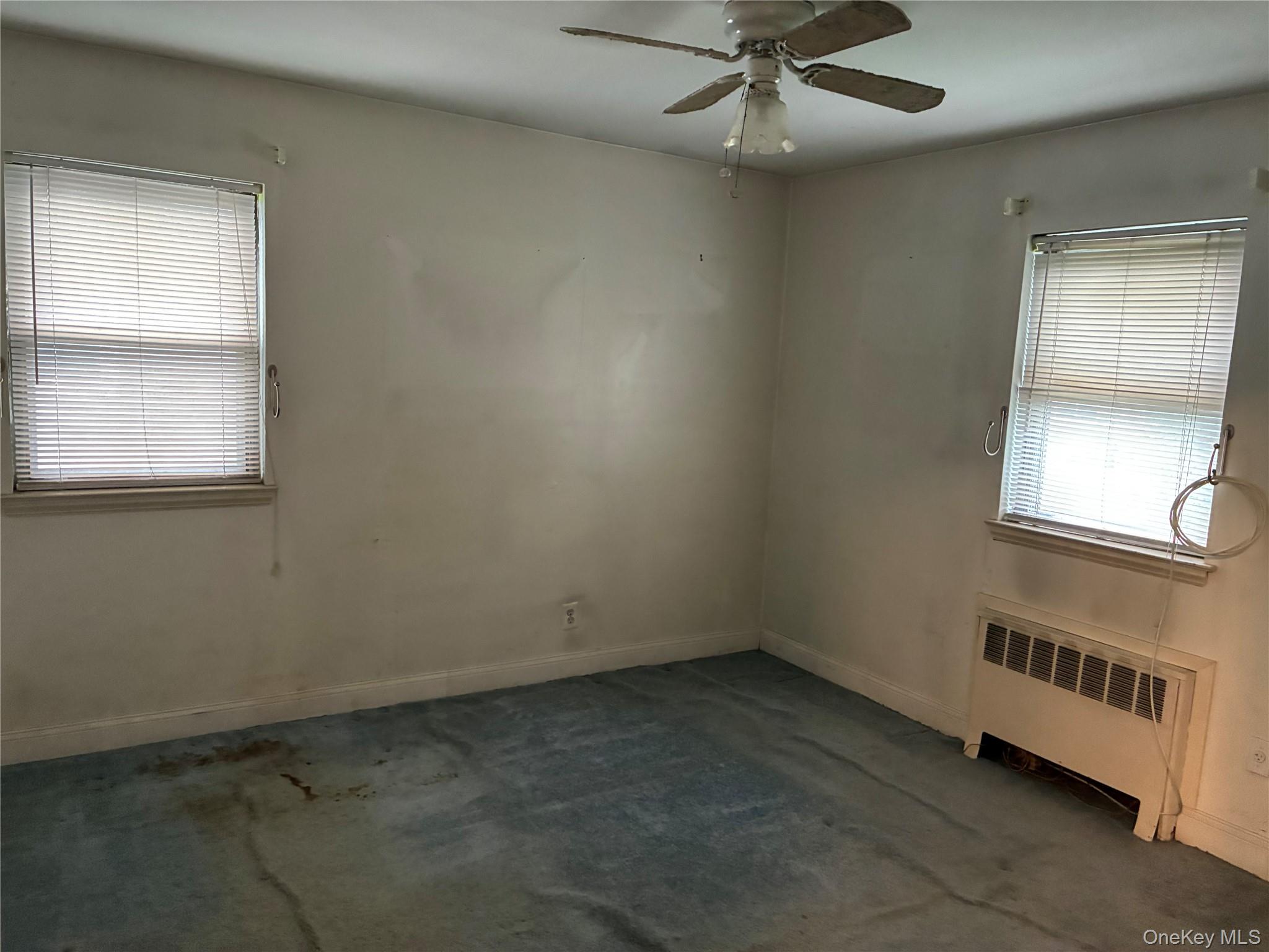 27 Elizabeth Drive Property Photo 11