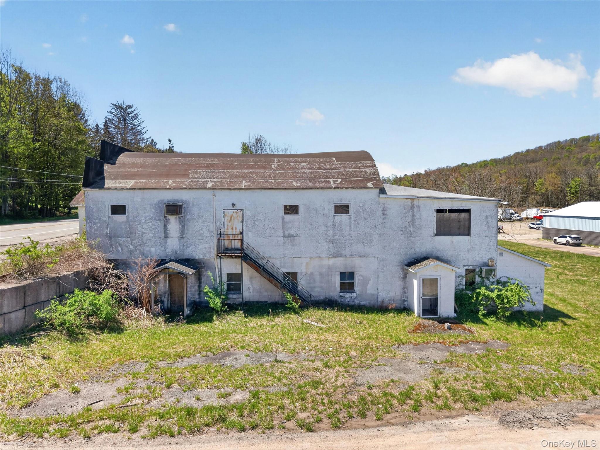 2600 State Route 52 Property Photo 5