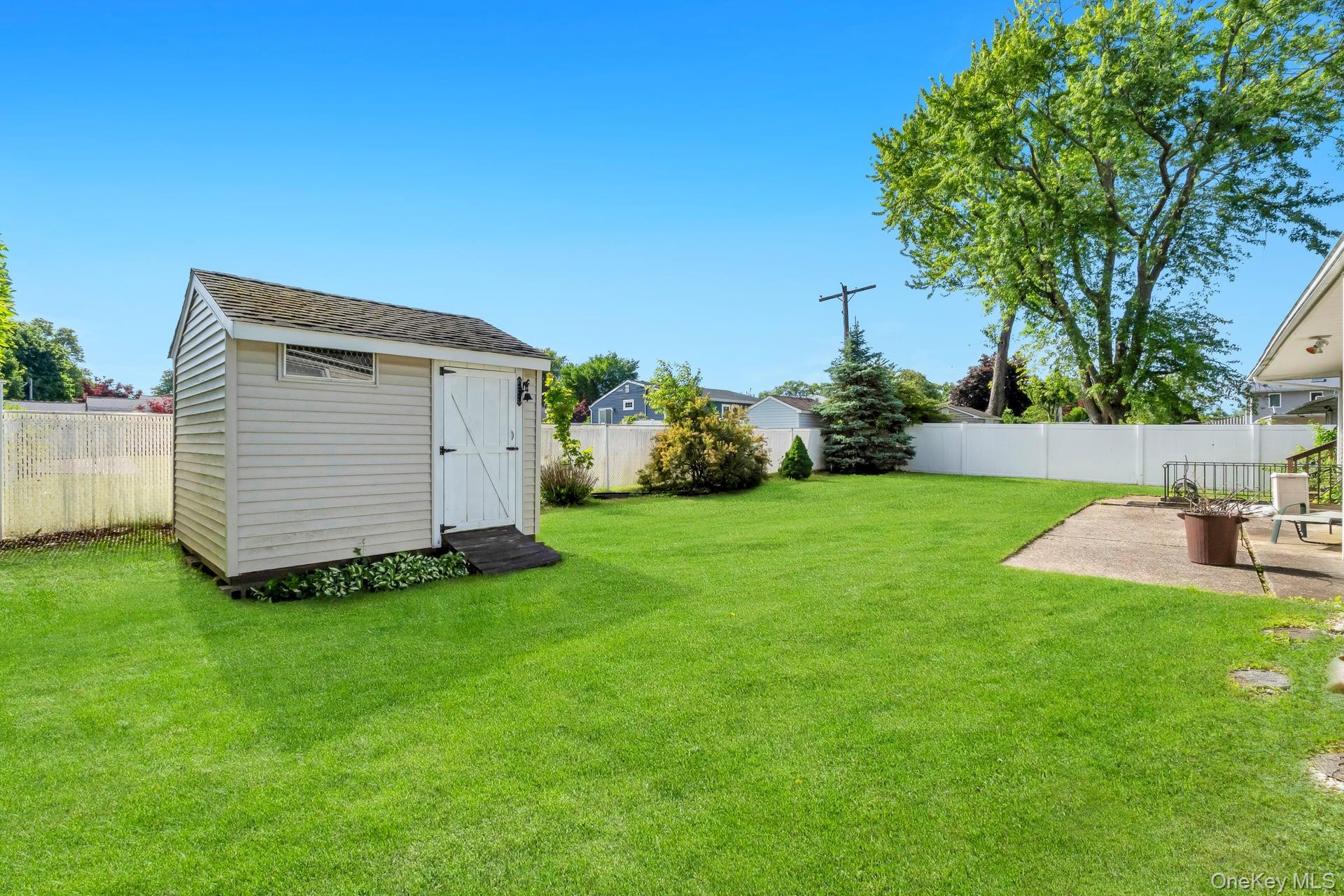 13 Fruitwood Lane Property Photo 27