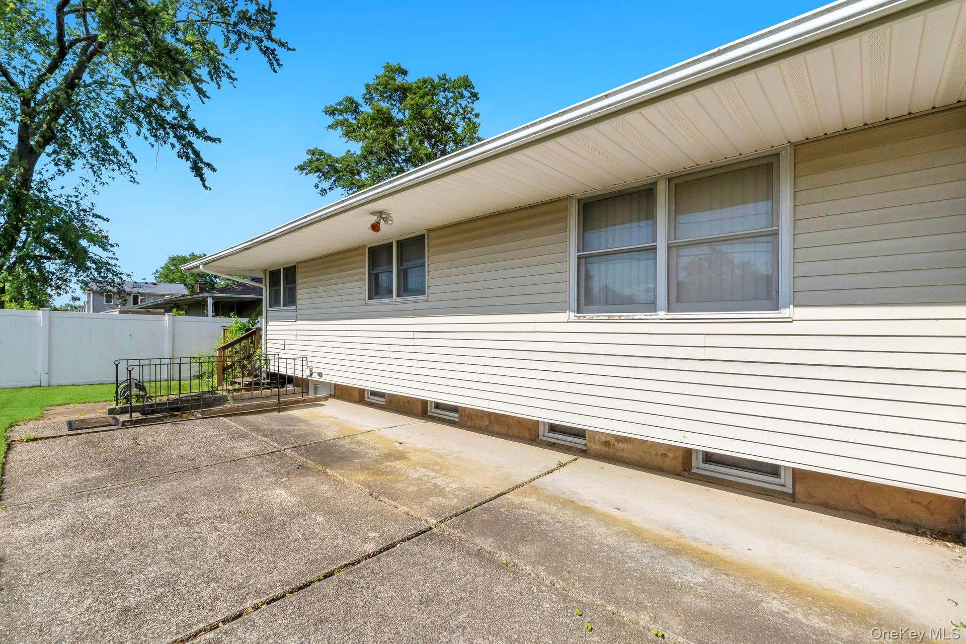 13 Fruitwood Lane Property Photo 28