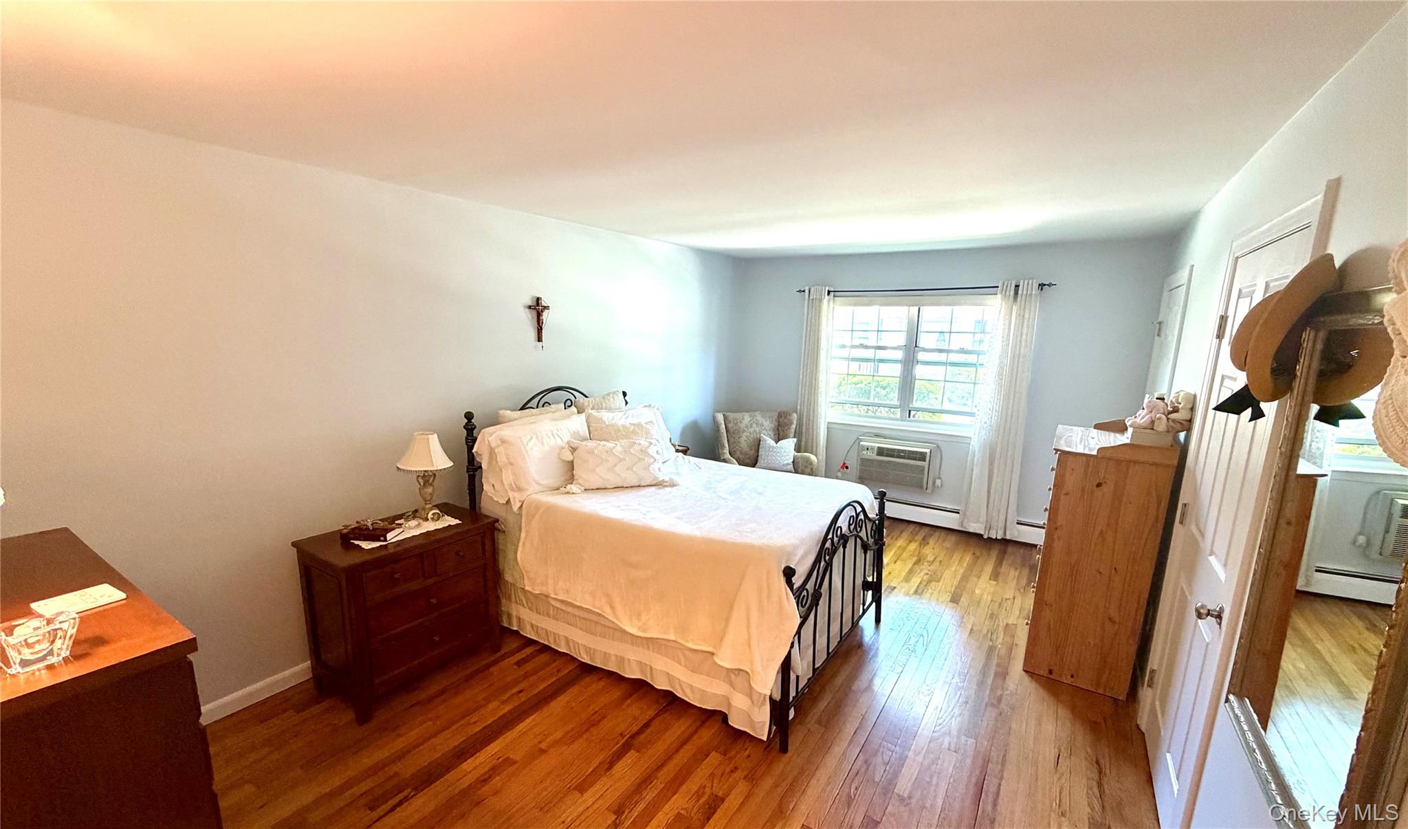 328 Lakeland Avenue 1a Property Photo 12