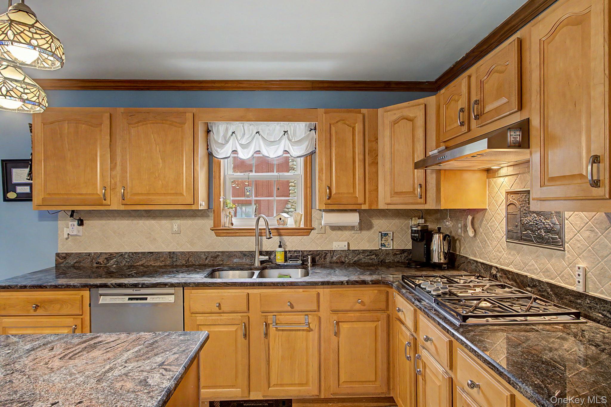 12 Lake Drive Property Photo 6