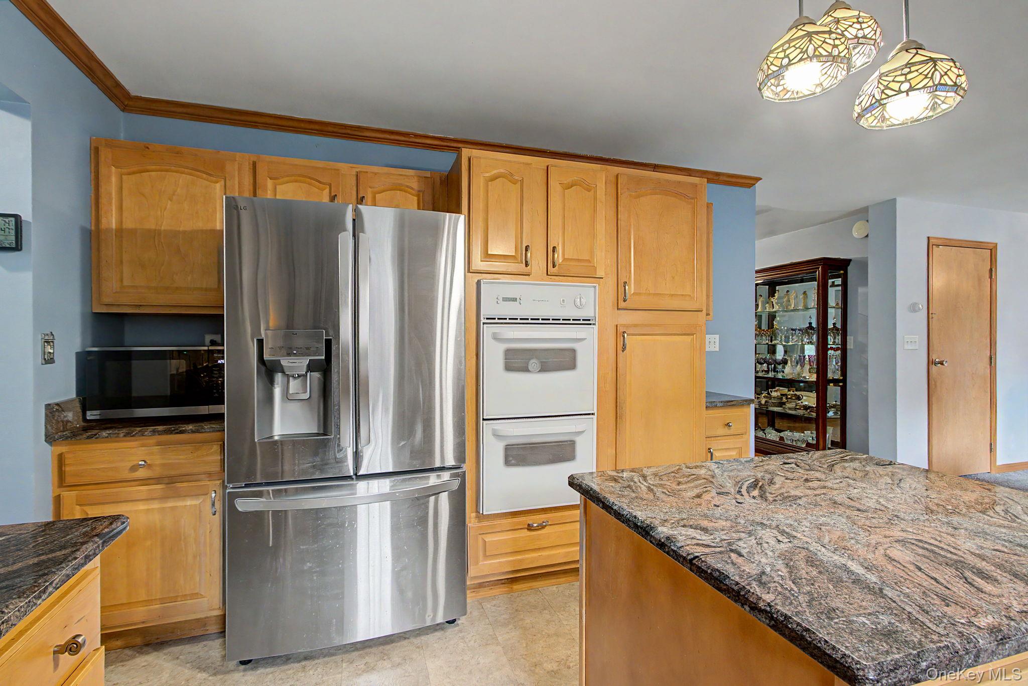 12 Lake Drive Property Photo 8