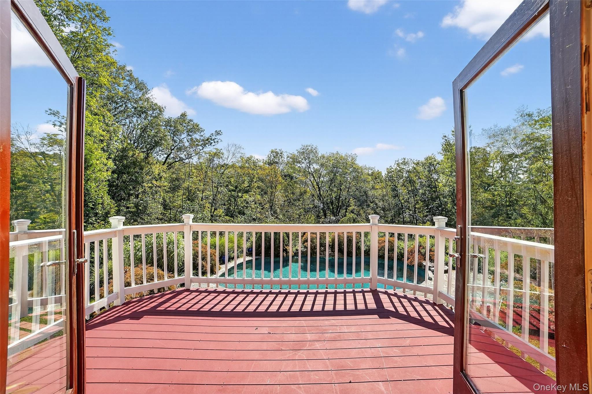 986 Cliff Avenue Property Photo 17