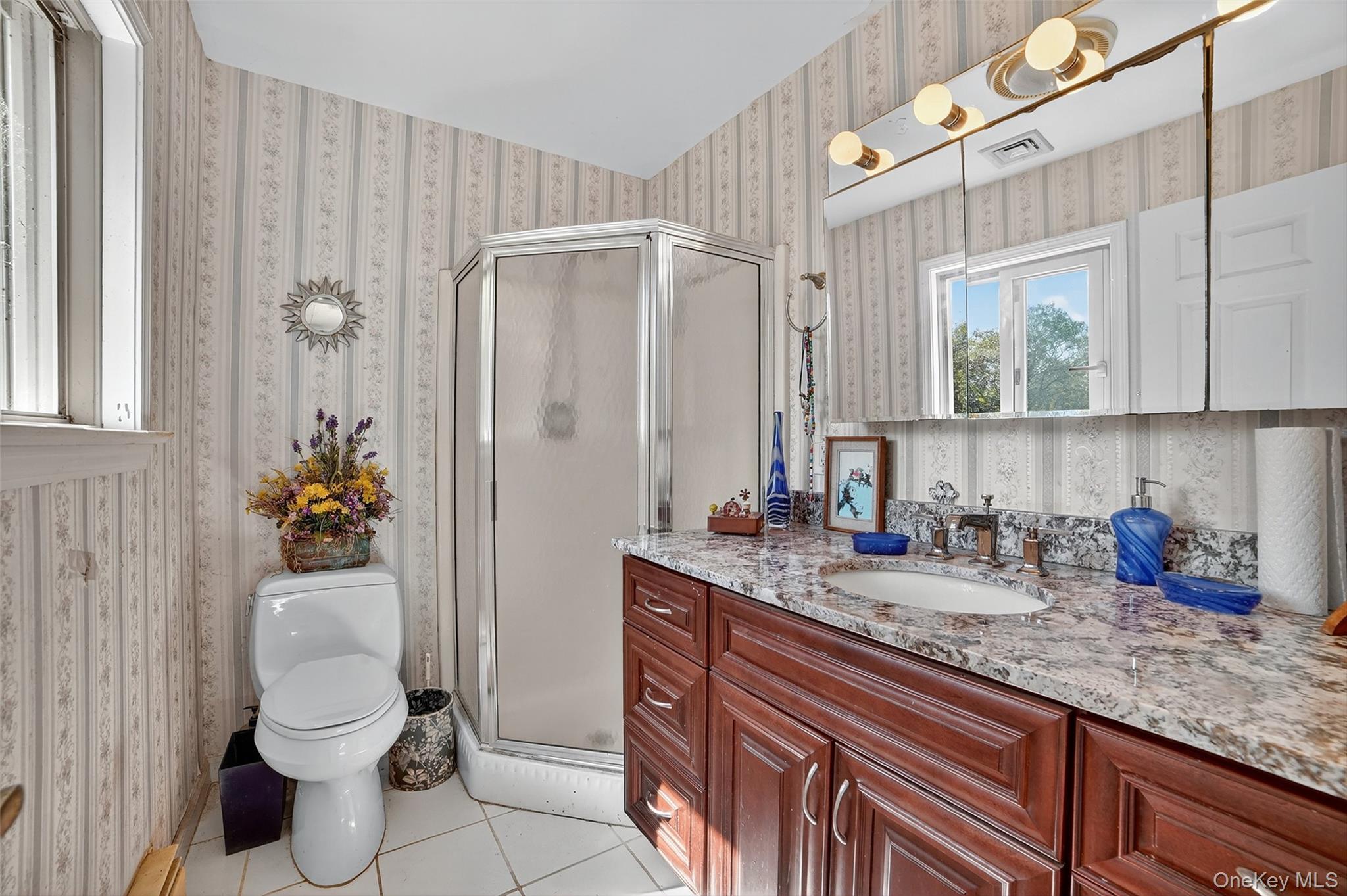 986 Cliff Avenue Property Photo 26