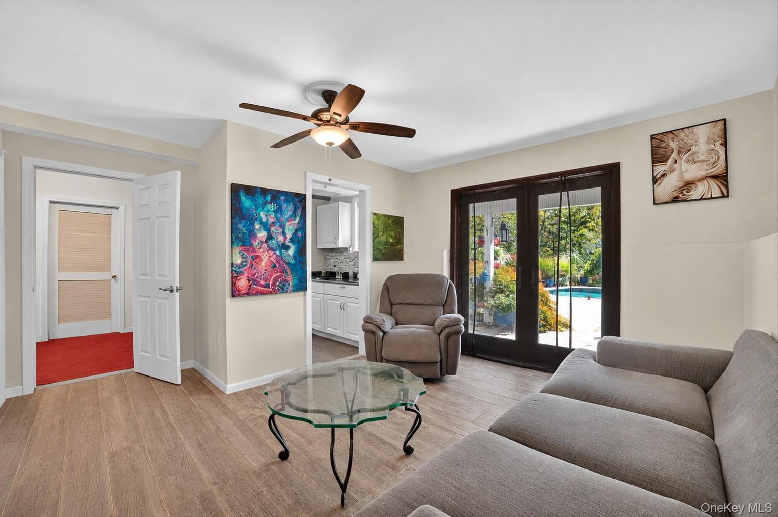 986 Cliff Avenue Property Photo 31