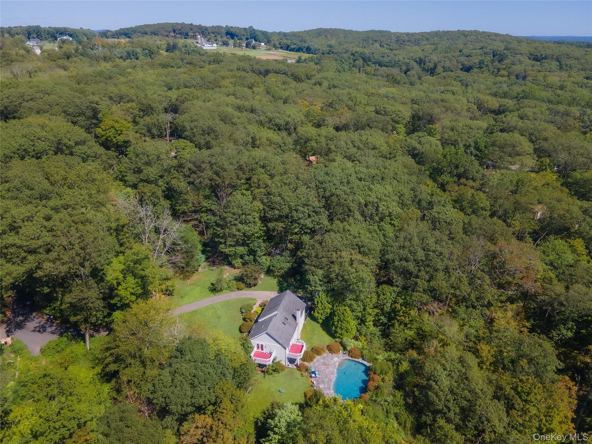 986 Cliff Avenue Property Photo 41
