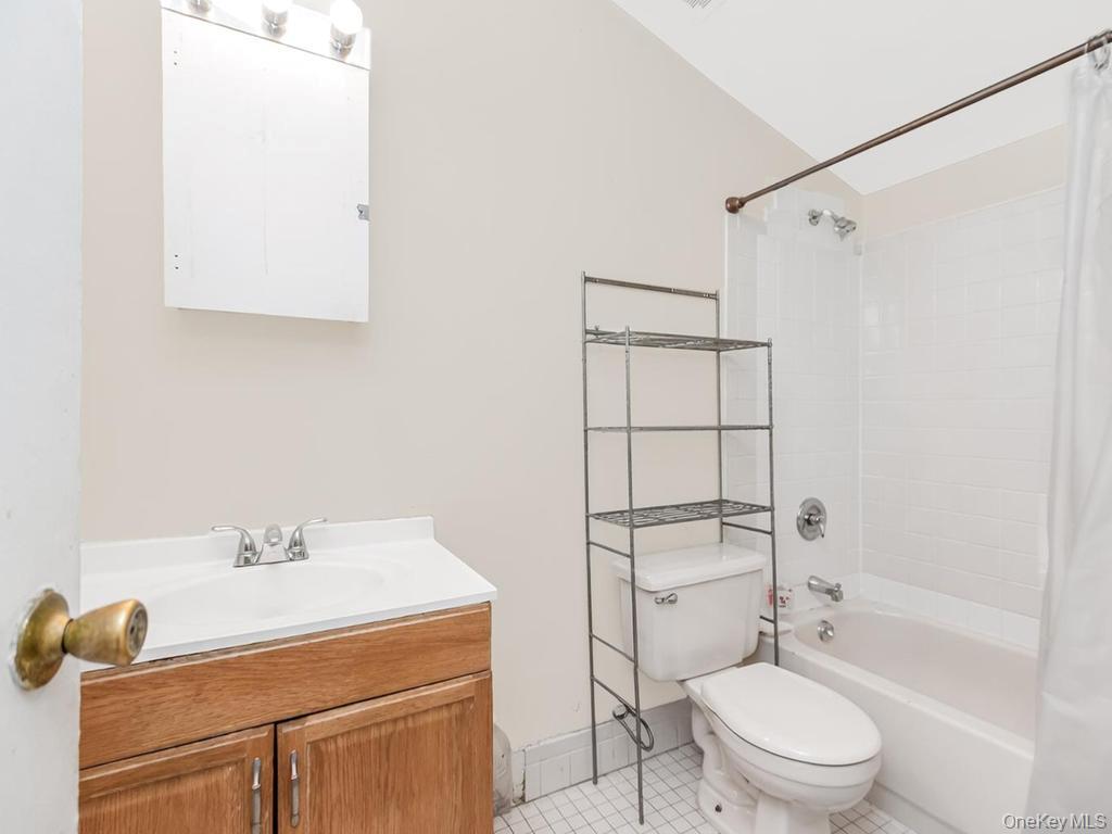 3683 Boller Avenue Property Photo 8