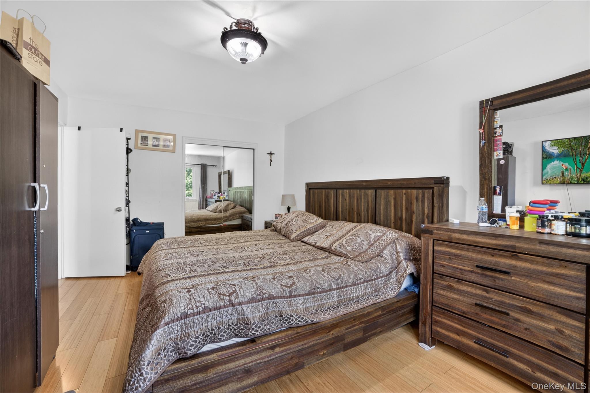 6037 69th Place Property Photo 13