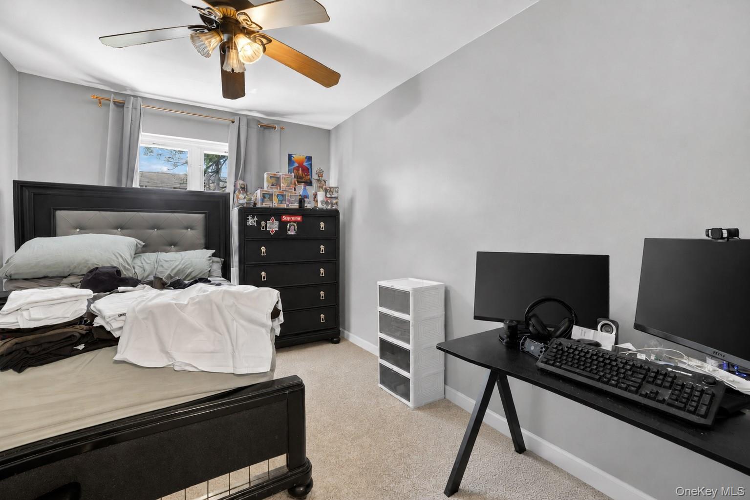 6037 69th Place Property Photo 18