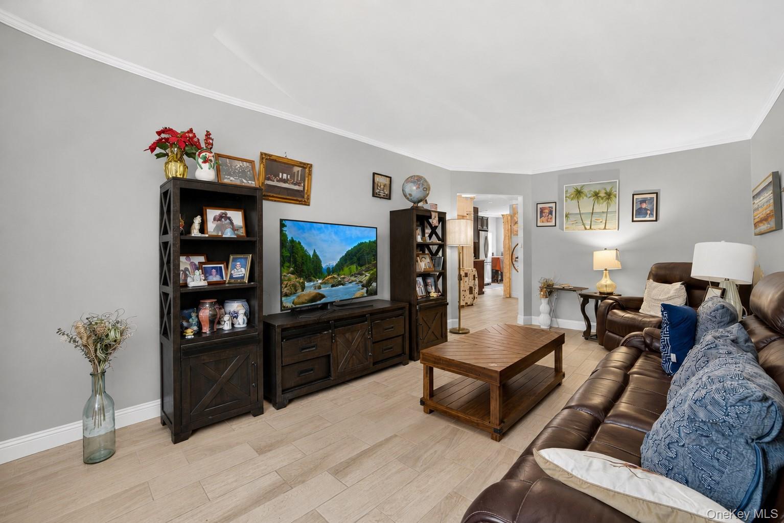 6037 69th Place Property Photo 21