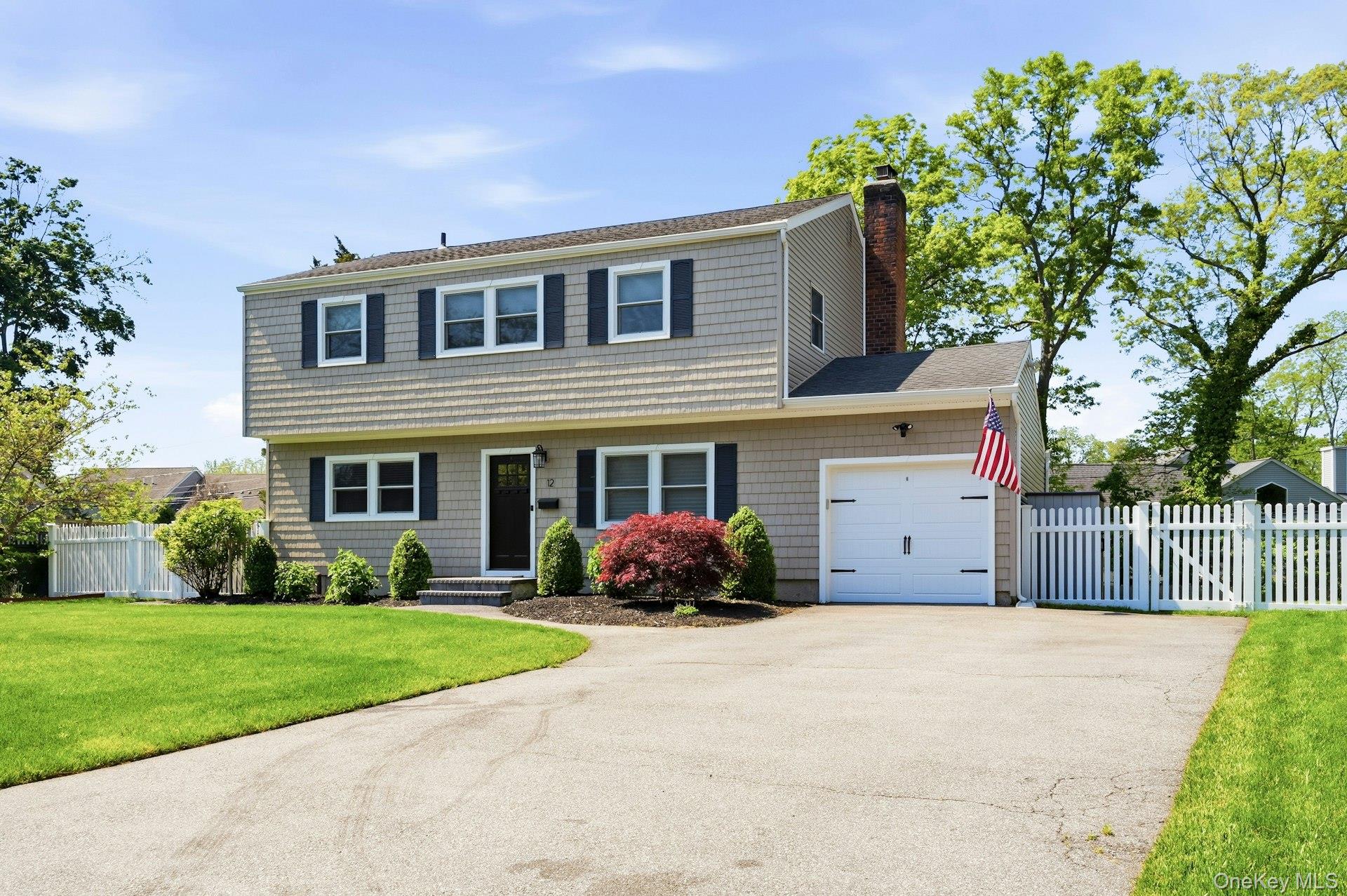 12 Westbrook Lane Property Photo 1