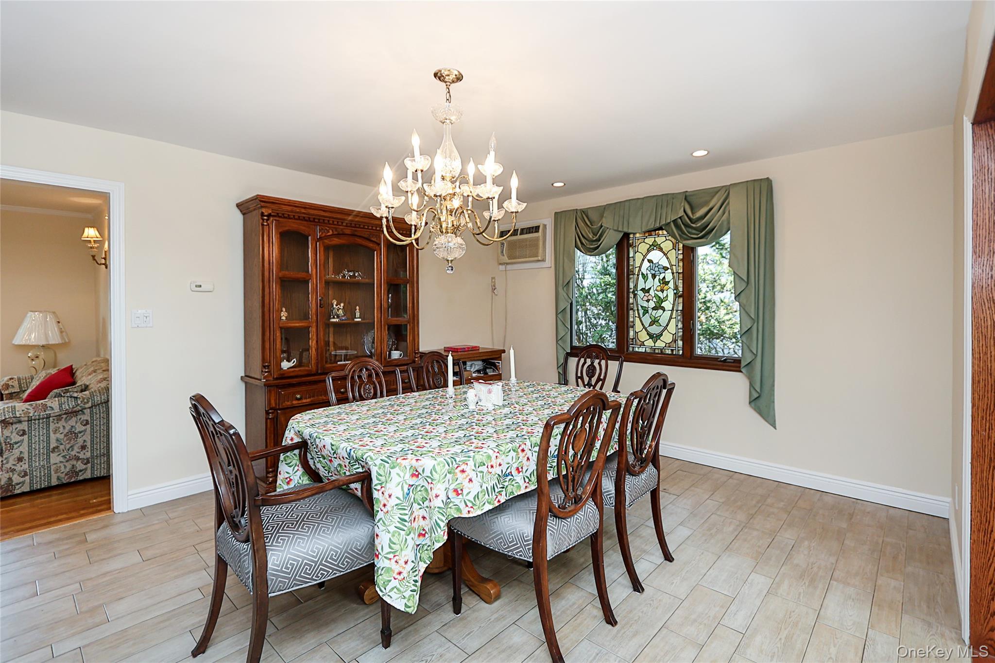 114 Hilldale Road Property Photo 9