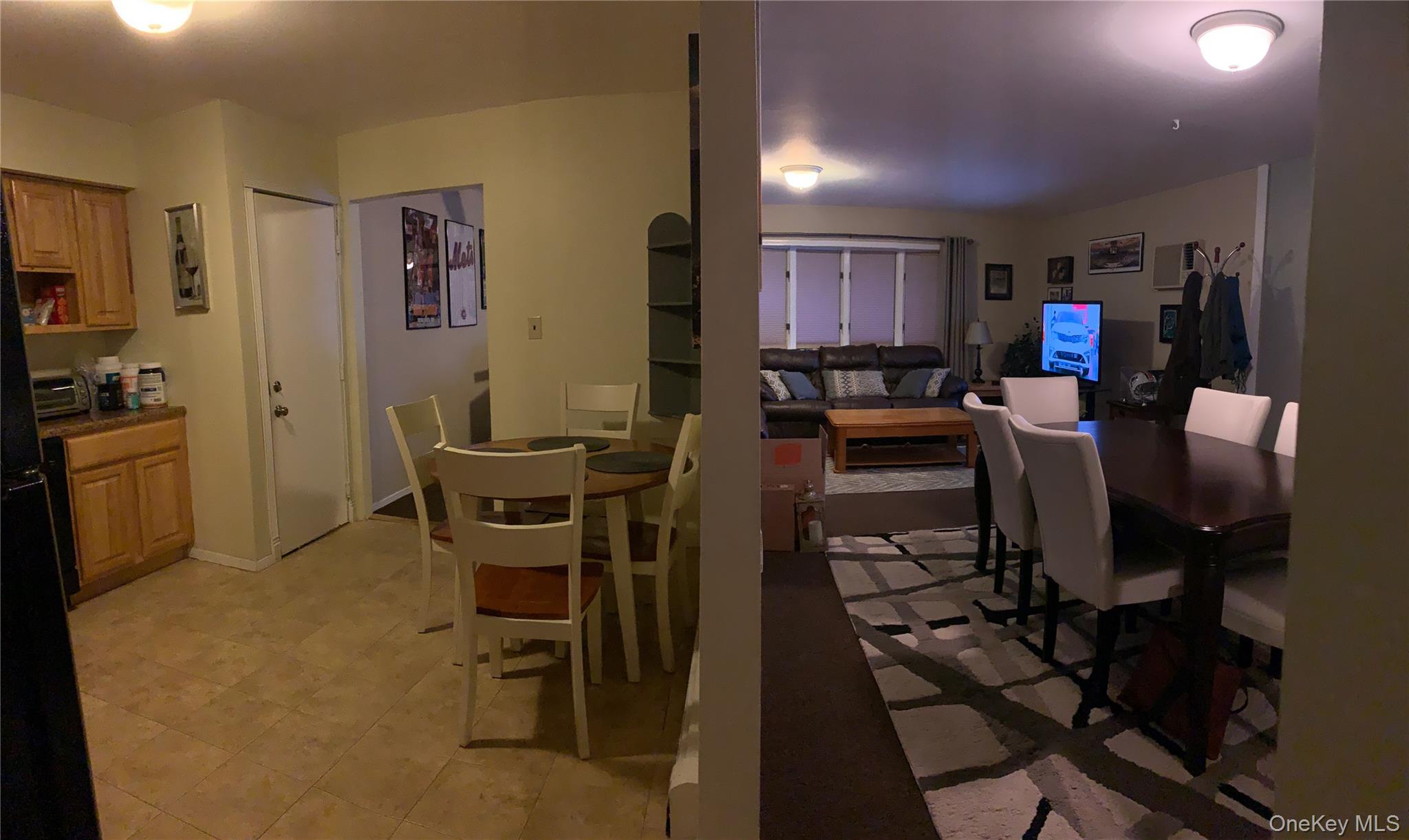 19 Oak Street Property Photo 9