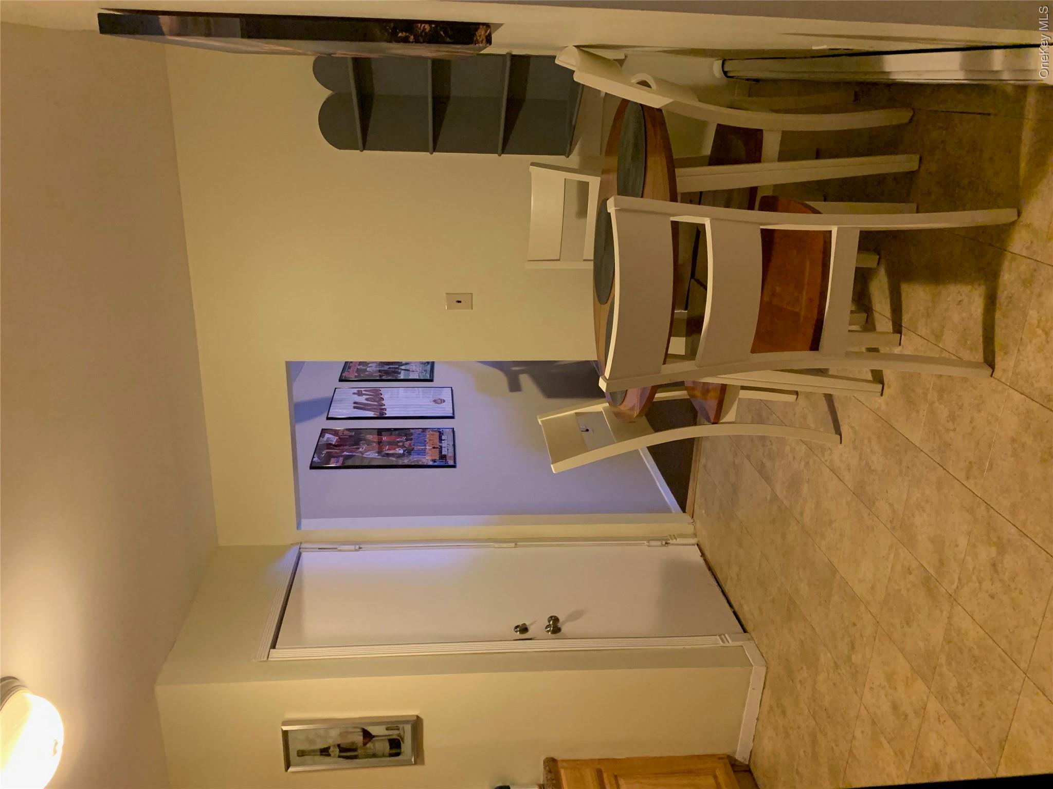 19 Oak Street Property Photo 13