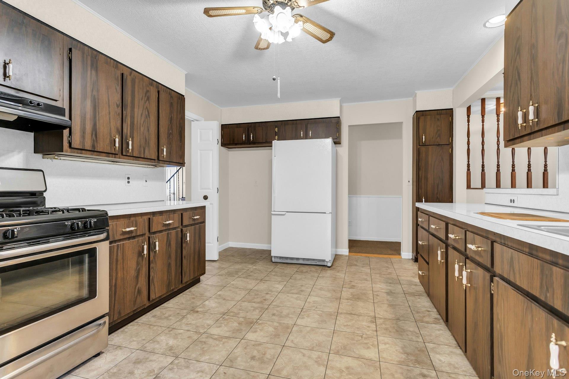 12 Violet Road Property Photo 10