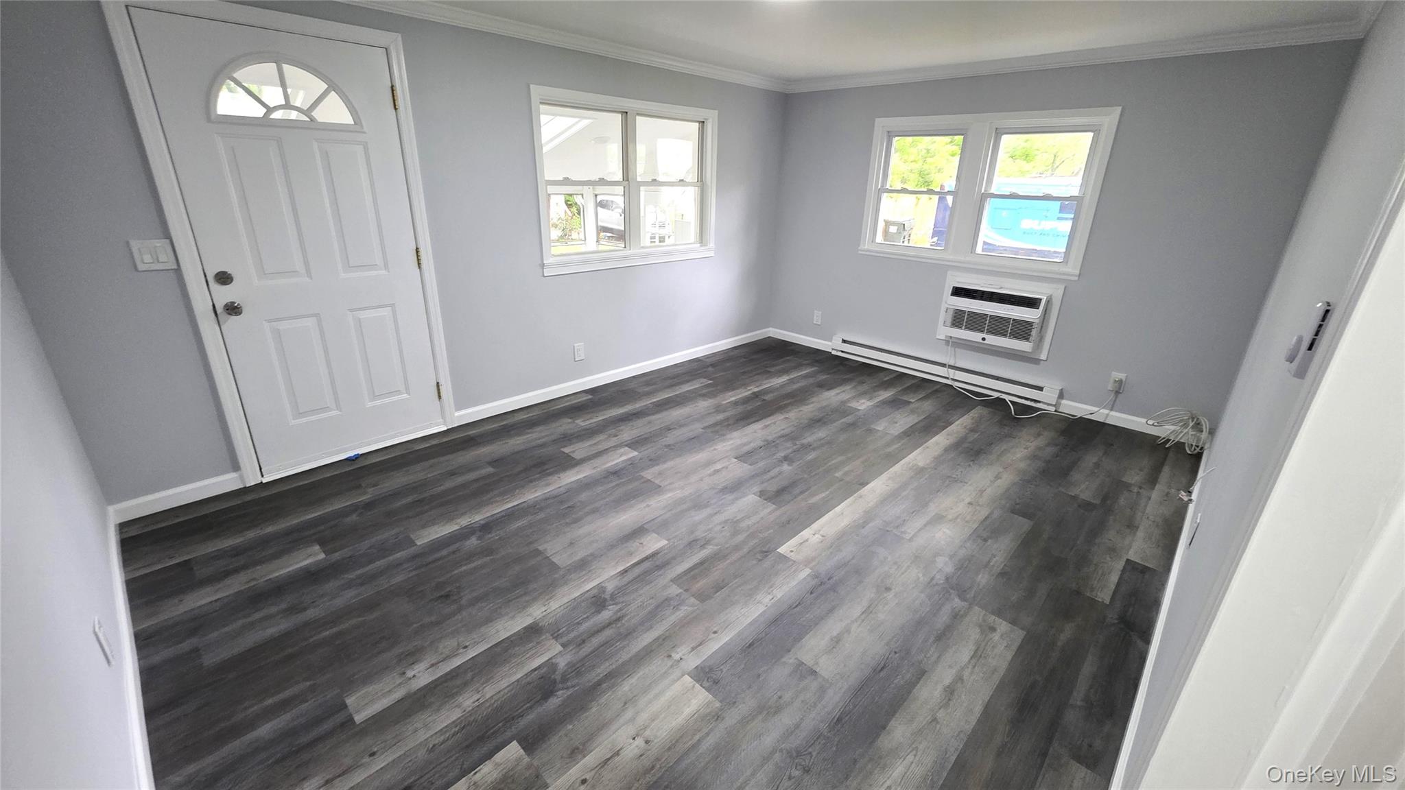 525 Riverleigh Avenue 27 Birch Property Photo 6