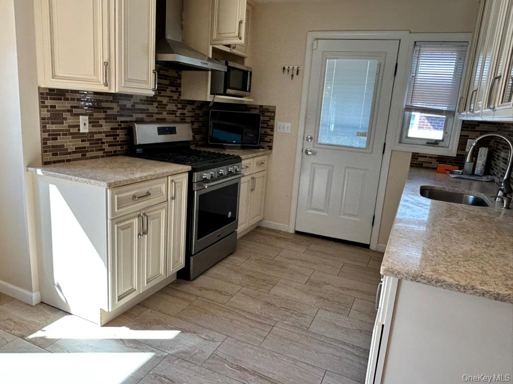 67 Emerson Avenue Property Photo 5