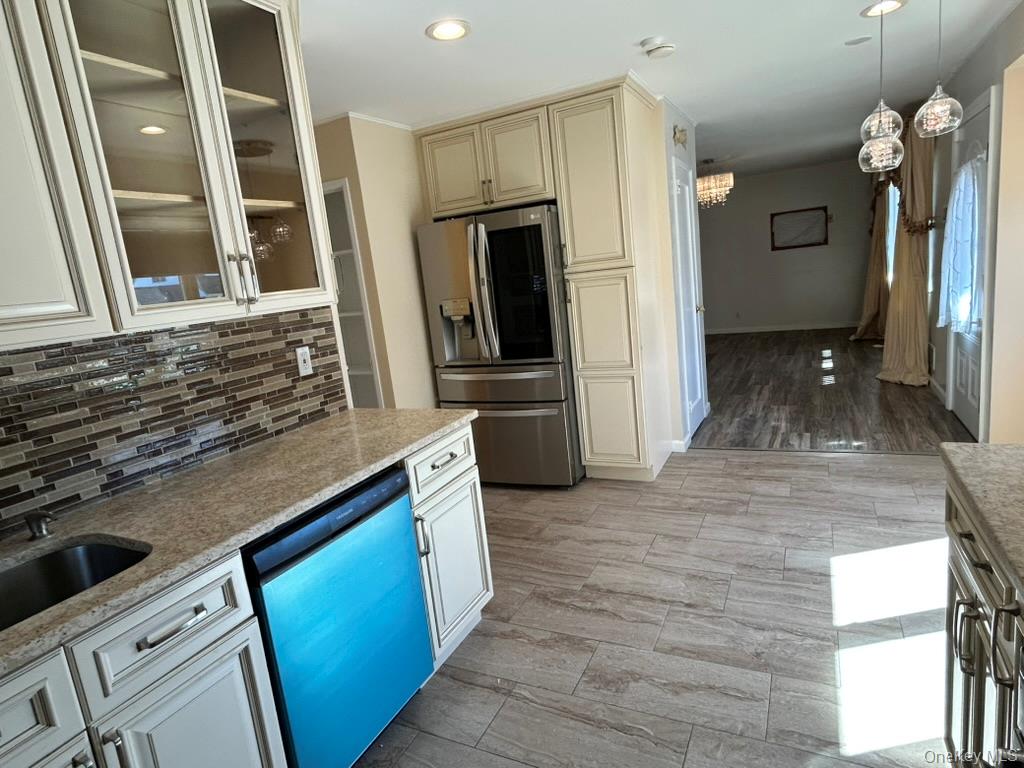 67 Emerson Avenue Property Photo 6