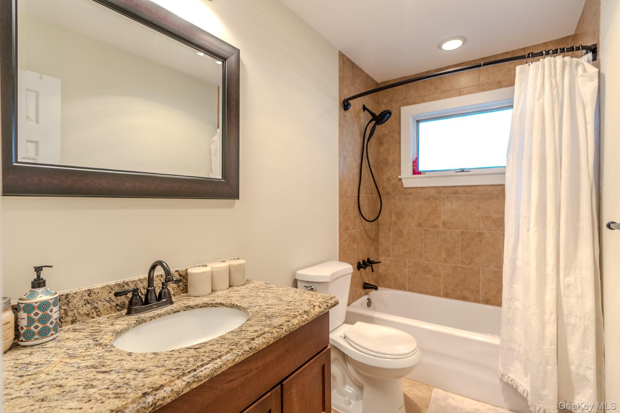 4 Lorraine Road Property Photo 25